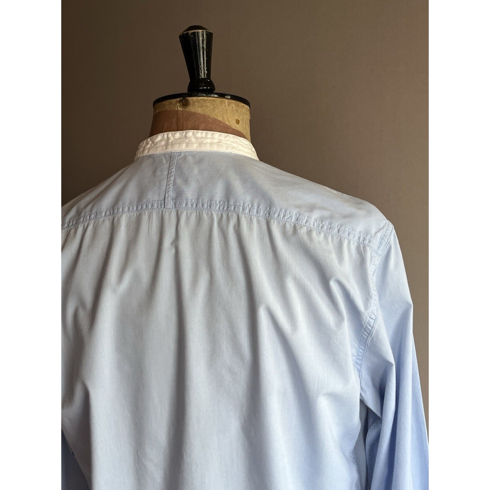 Levi’s Made & Crafted Shirt Mens Size XL Blue Henley Collar Cotton Italy