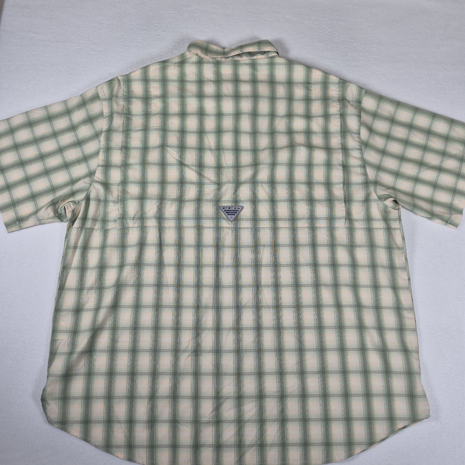 Columbia PFG Fishing Shirt Men’s 2XL Short Sleeve Button Down Plaid Omni-Shade