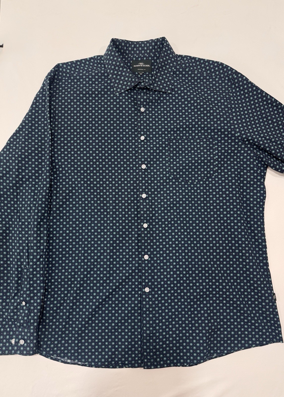 Rodd & Gunn Original Fit Men’s 2XL Blue Medallion Print Button Front Cotton Shir