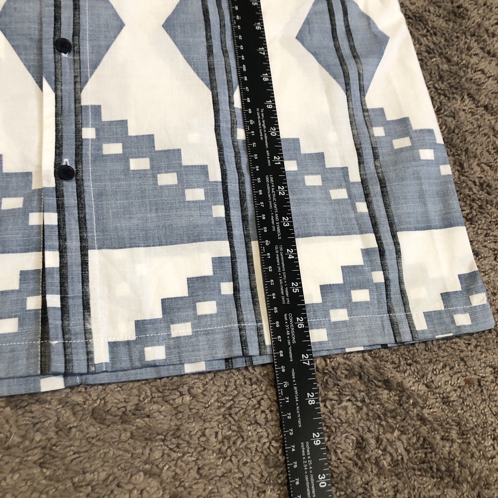Levi’s Made & Crafted Loop Collar Camp Shirt Size M White Blue Aztec Western