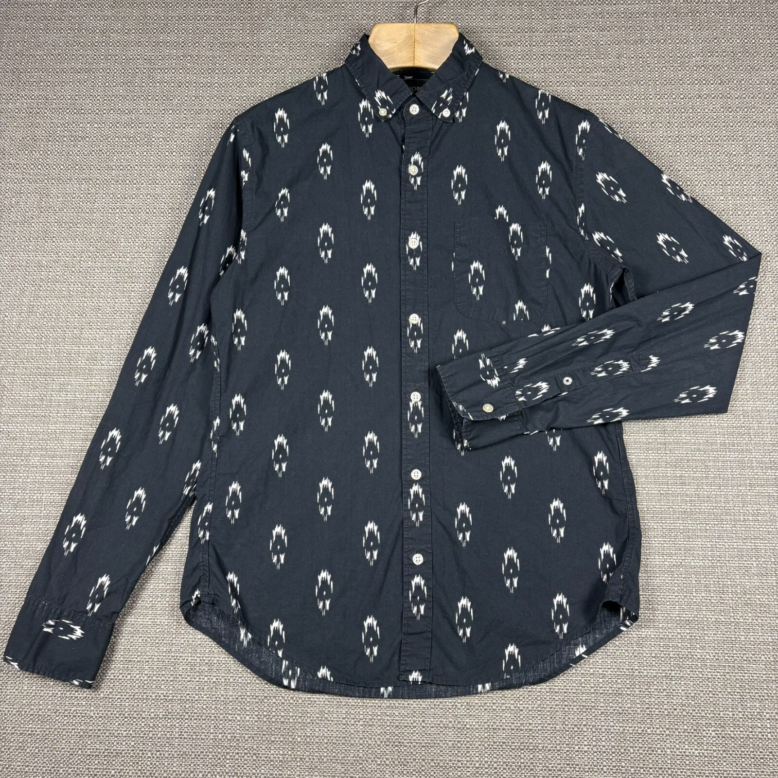 Bonobos Men’s Shirt M Long Sleeve Slim Fit Black White Native Aztec Navajo Print