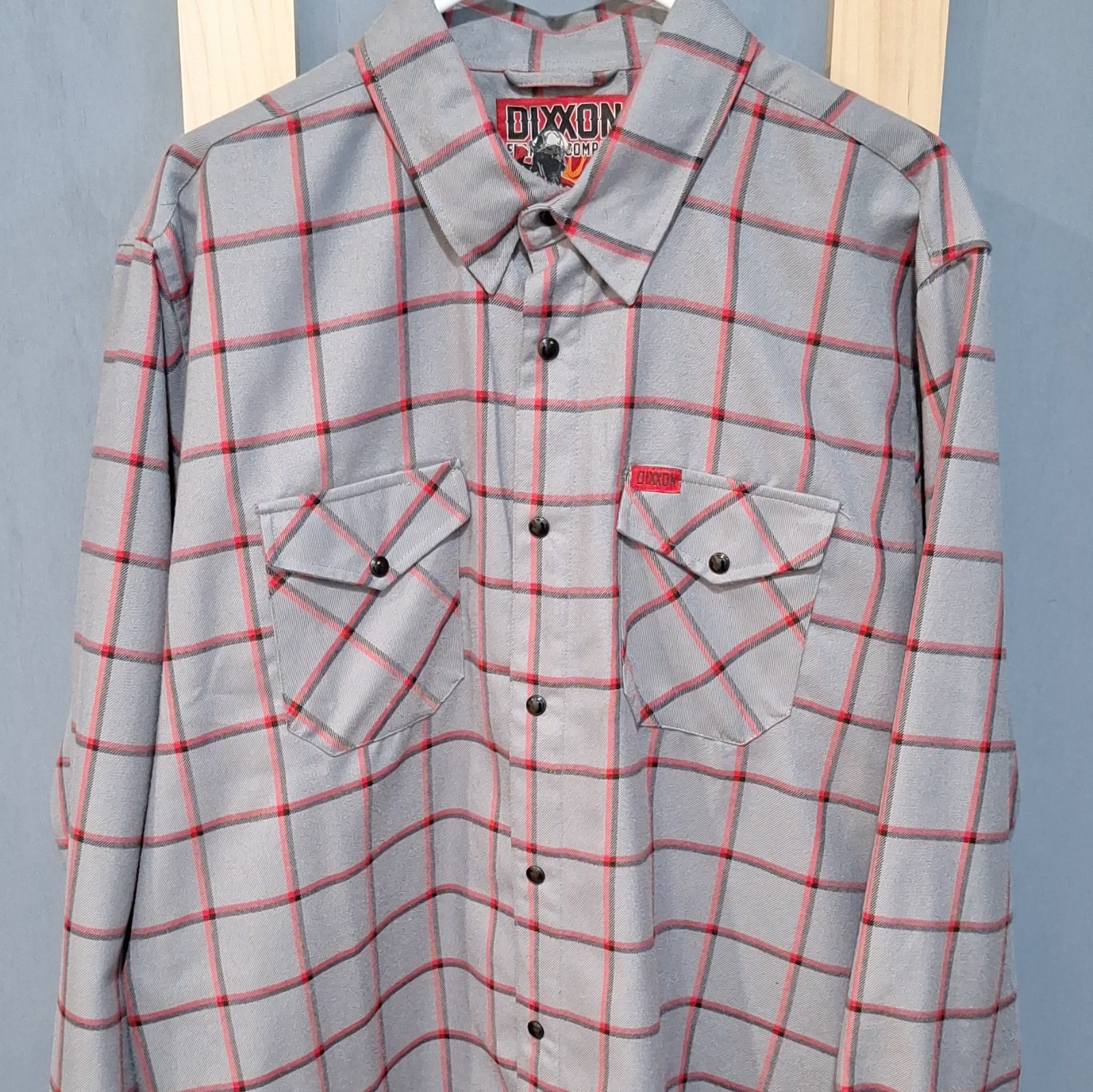 Dixxon Flannel Company Men’s XLT SMOKEEATER Flannel Button-Up Pockets