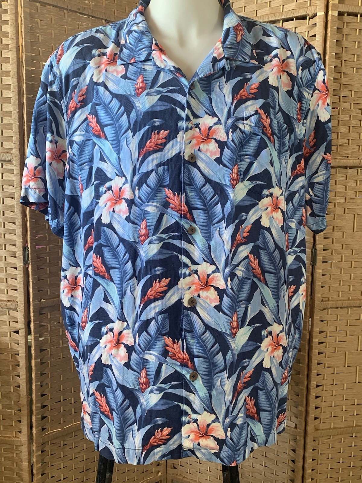 Men’s Tommy Bahamas 2XLB Tropical Shirt