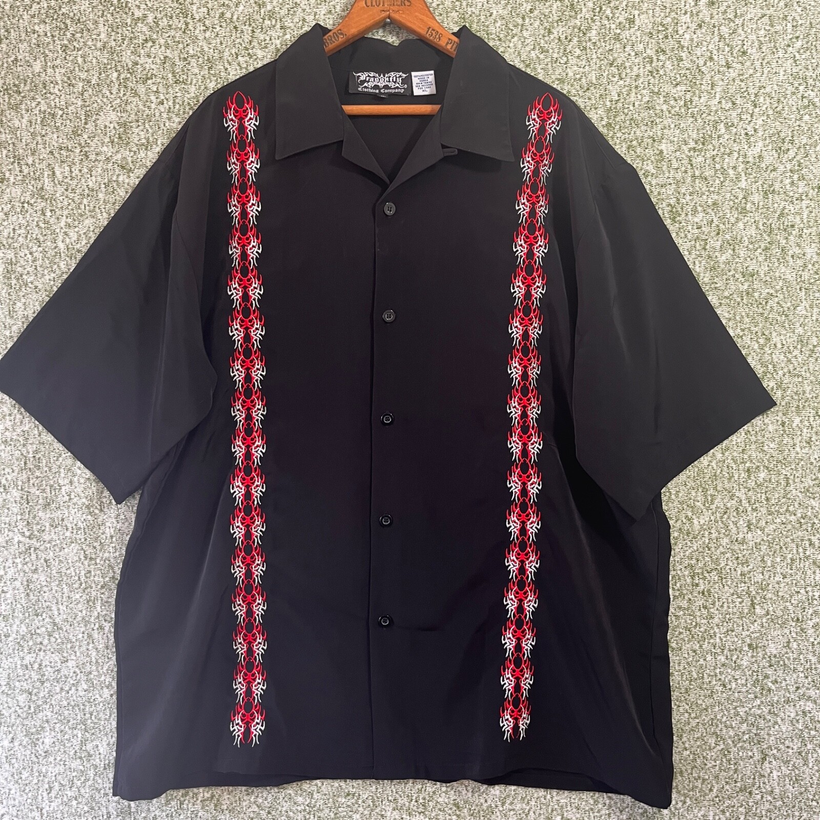 Dragonfly Shirt Mens XL Black Short Sleeve Embroidered Y2K Tribal