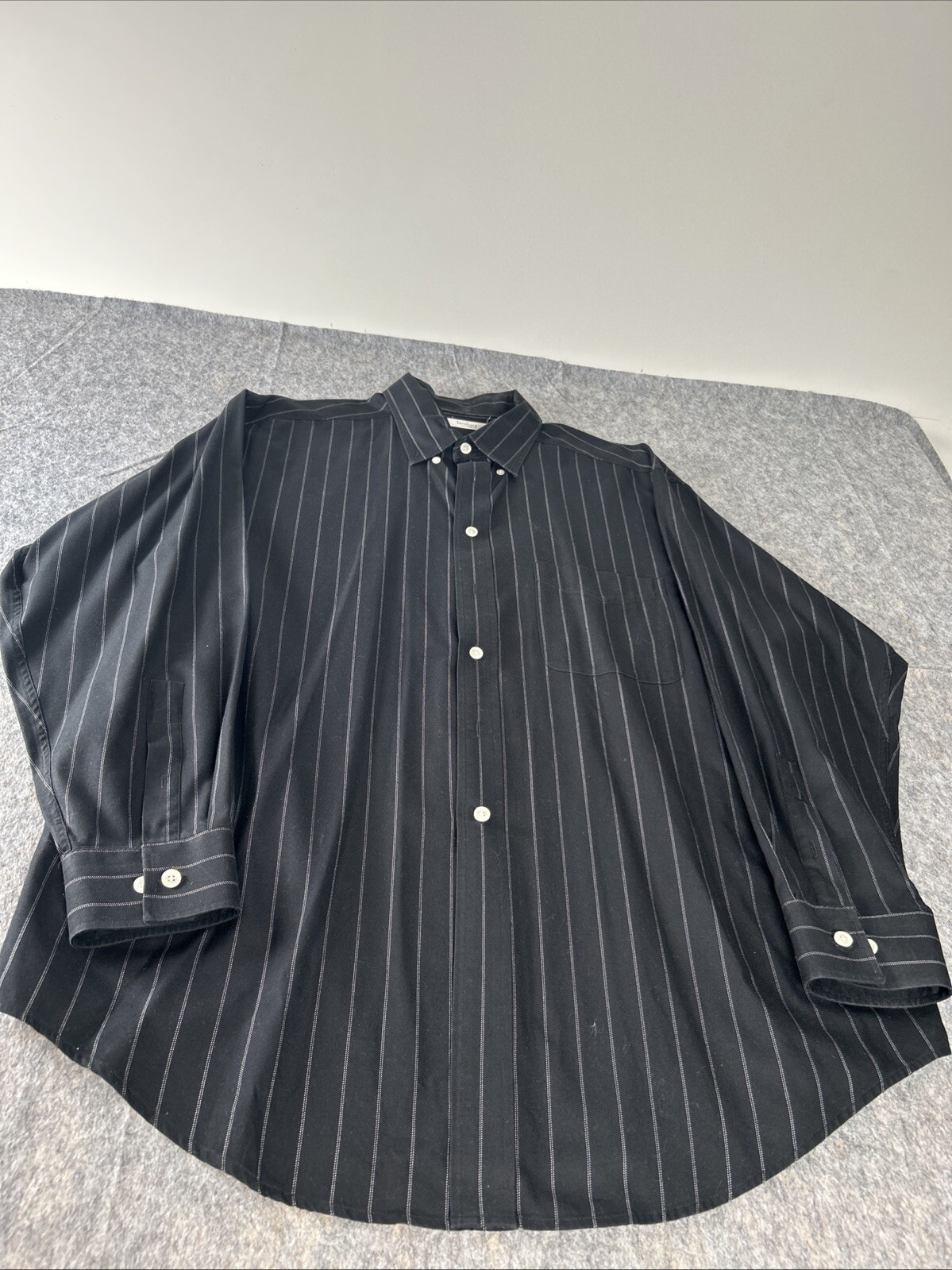 Turnbury Mens Shirt 35 XL Long Sleeve Black White Stripe Dress Casual