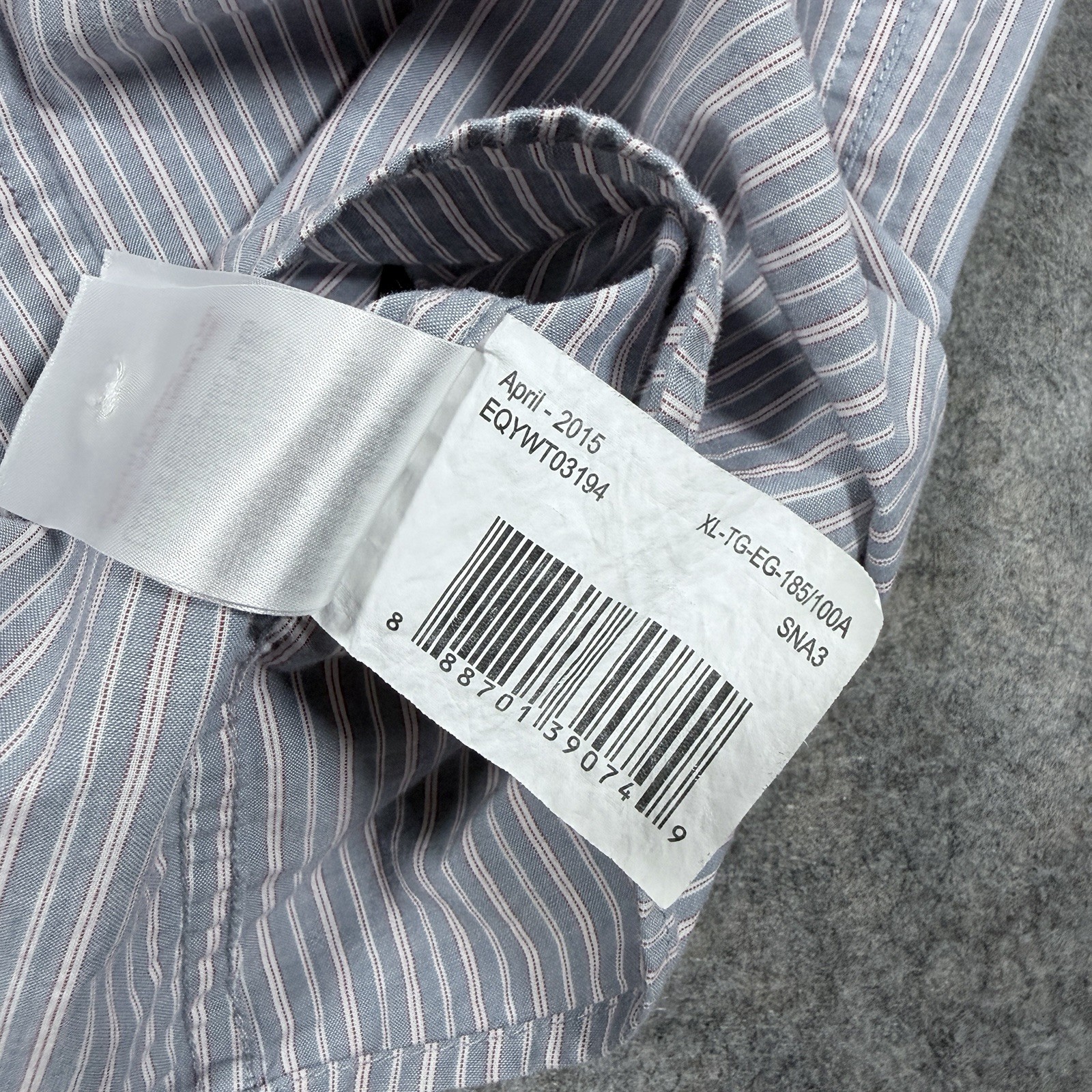 Quiksilver Regular Fit Button-Up Shirt Fits Men’s US Size XL Multicolors Stripes