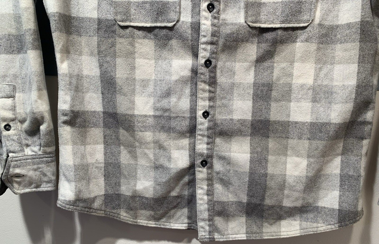 Jeremiah American Legacy Gray Plaid Flannel Wool Blend Shirt/Jacket Large