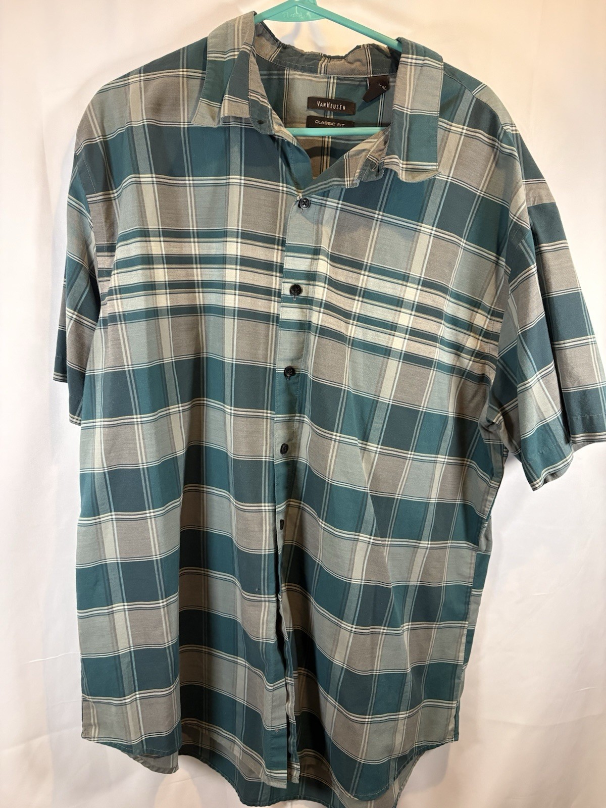 Van Heusen Classic Fit size XXL Button up short sleeve teal/gray plaid