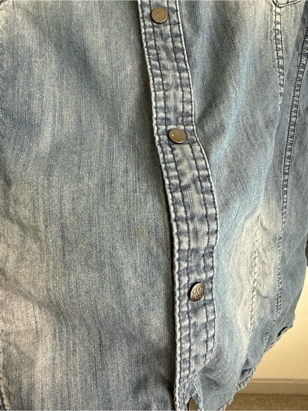Rock & Republic Faded Denim Snap Button Western Shirt Men’s XL Blue