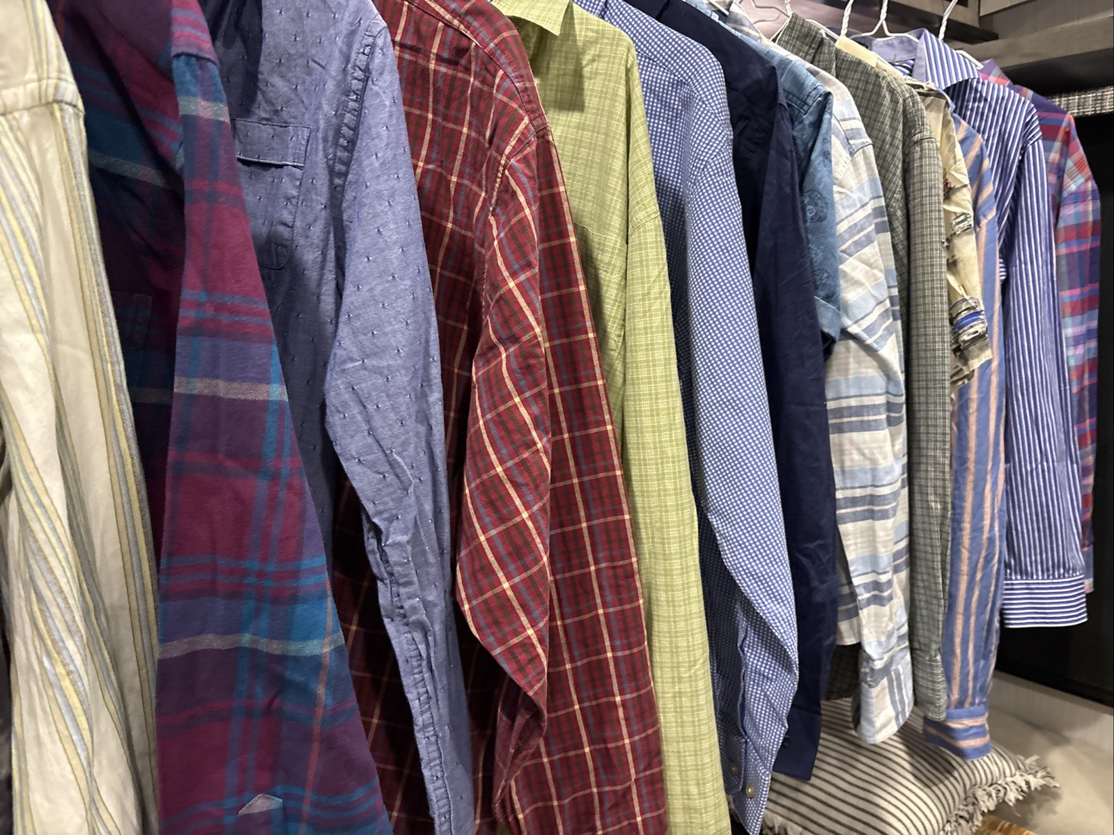 Lot Of 20 Bulk Mens Button Up/ Button Down Various Sizes S-3x Resell/wholesale