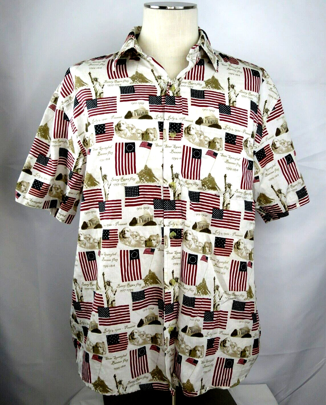 Men’s Cotton Trader Sport Shirt Sz M Patriotic American Flags SS Button EUC
