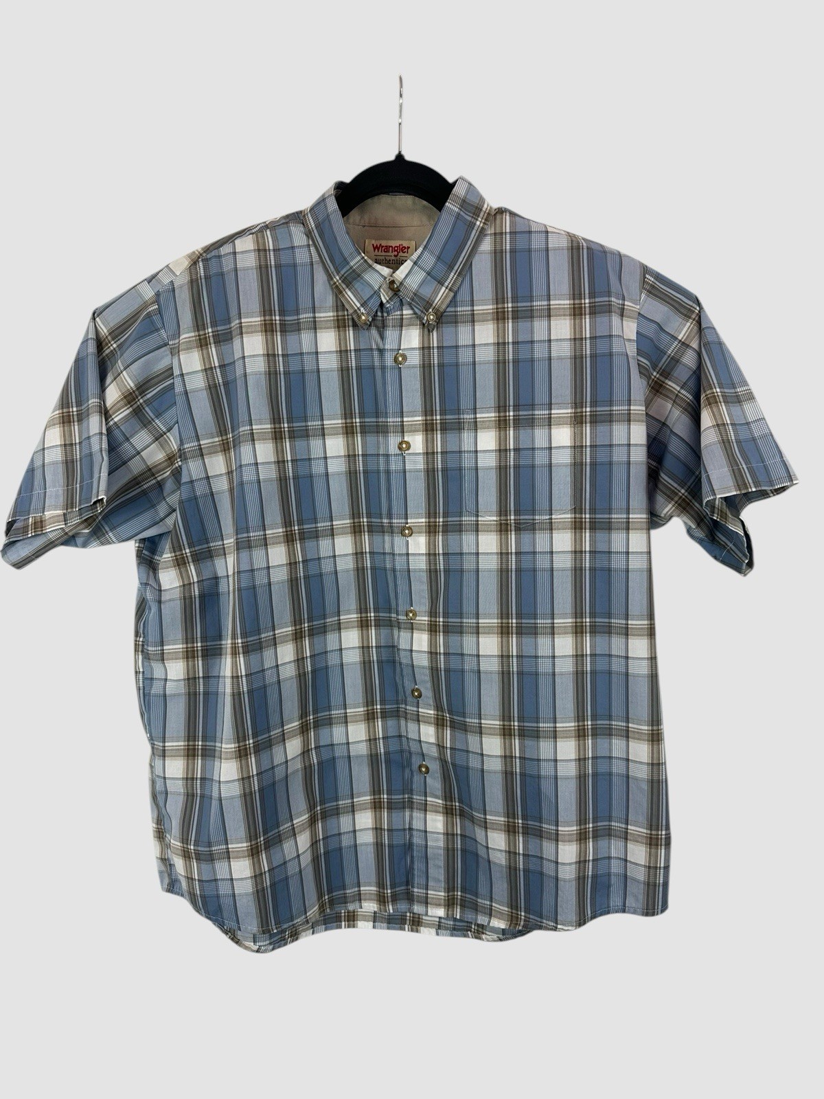 Wrangler Authentics Mens XL Blue Brown Plaid Button Down Shirt Short Sleeve