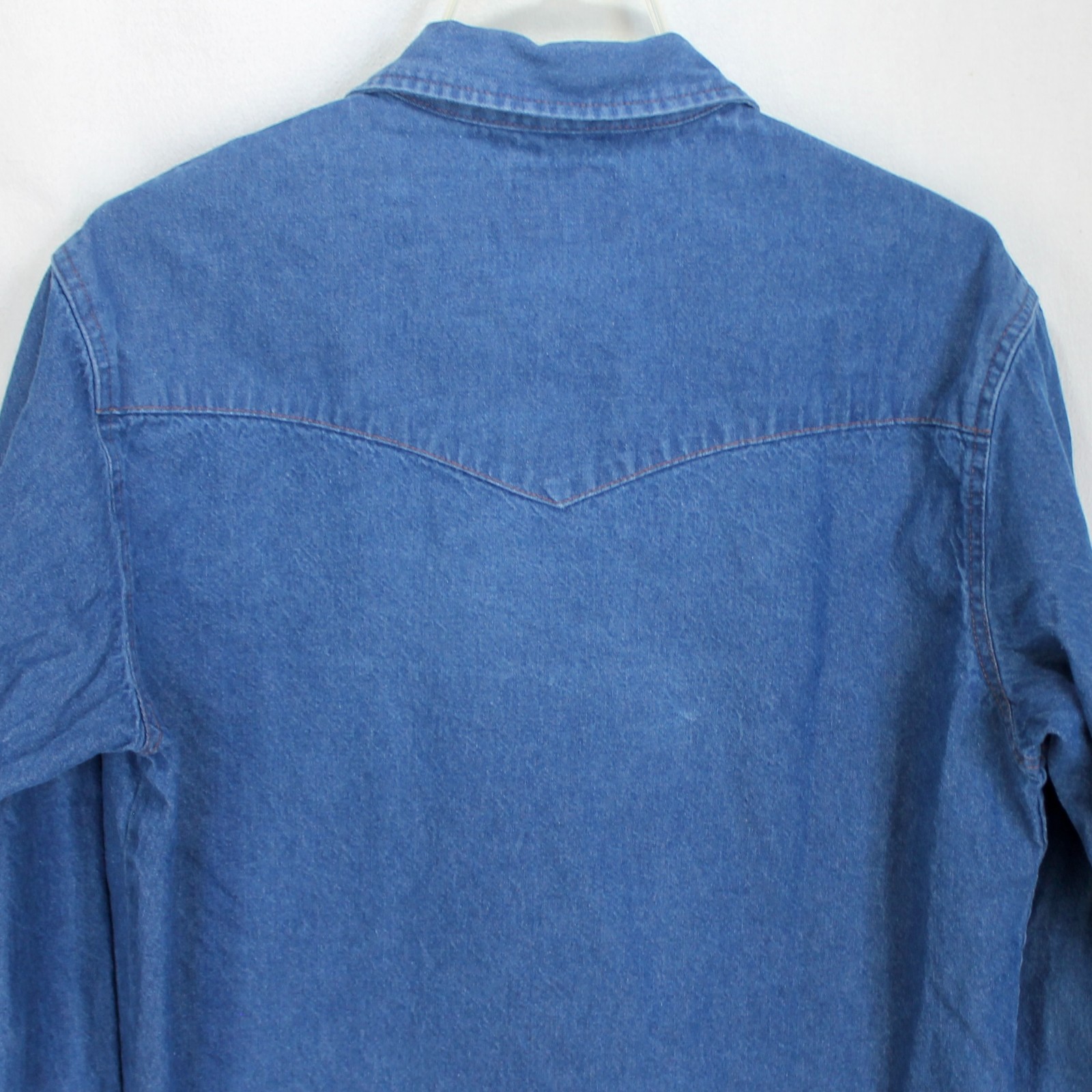 Wrangler Denim Shirt Mens Size M Blue Long Sleeve Pearl Snap Front Western