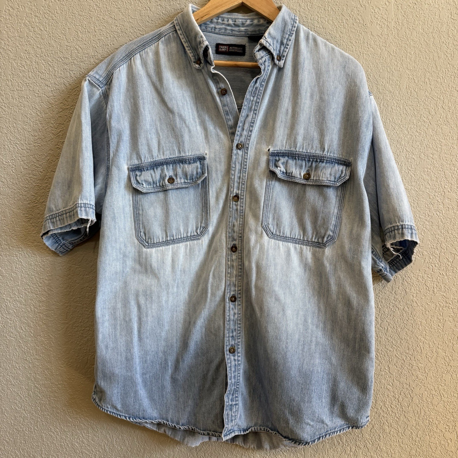 VTG Distressed Denim Button Up Shirt Short Sleeve Light Blue Wash Faded Glory L