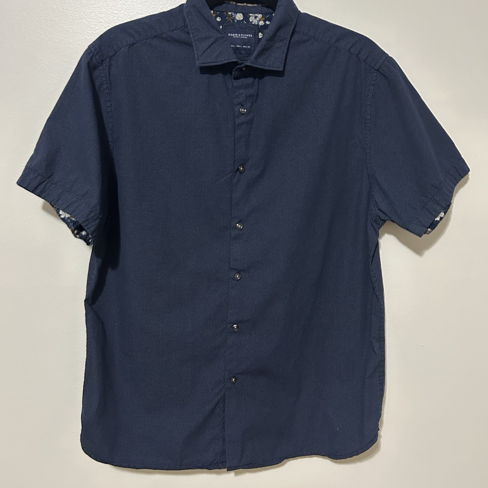 Denim And Flower Mens Button Down Shirt Size Large Blue Polka Dot Short Sleeve