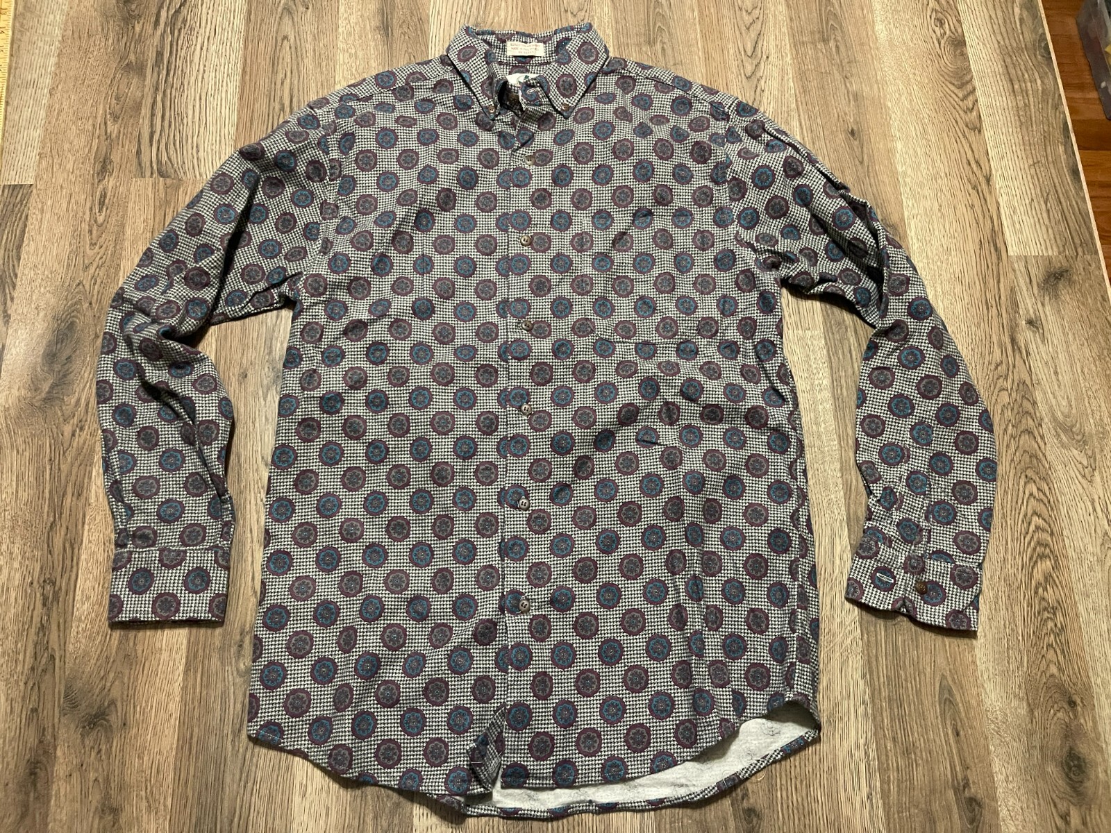 Forest Trail Shirt, Men’s Medium, Red Blue White Black, Button Up, Long Sleeve