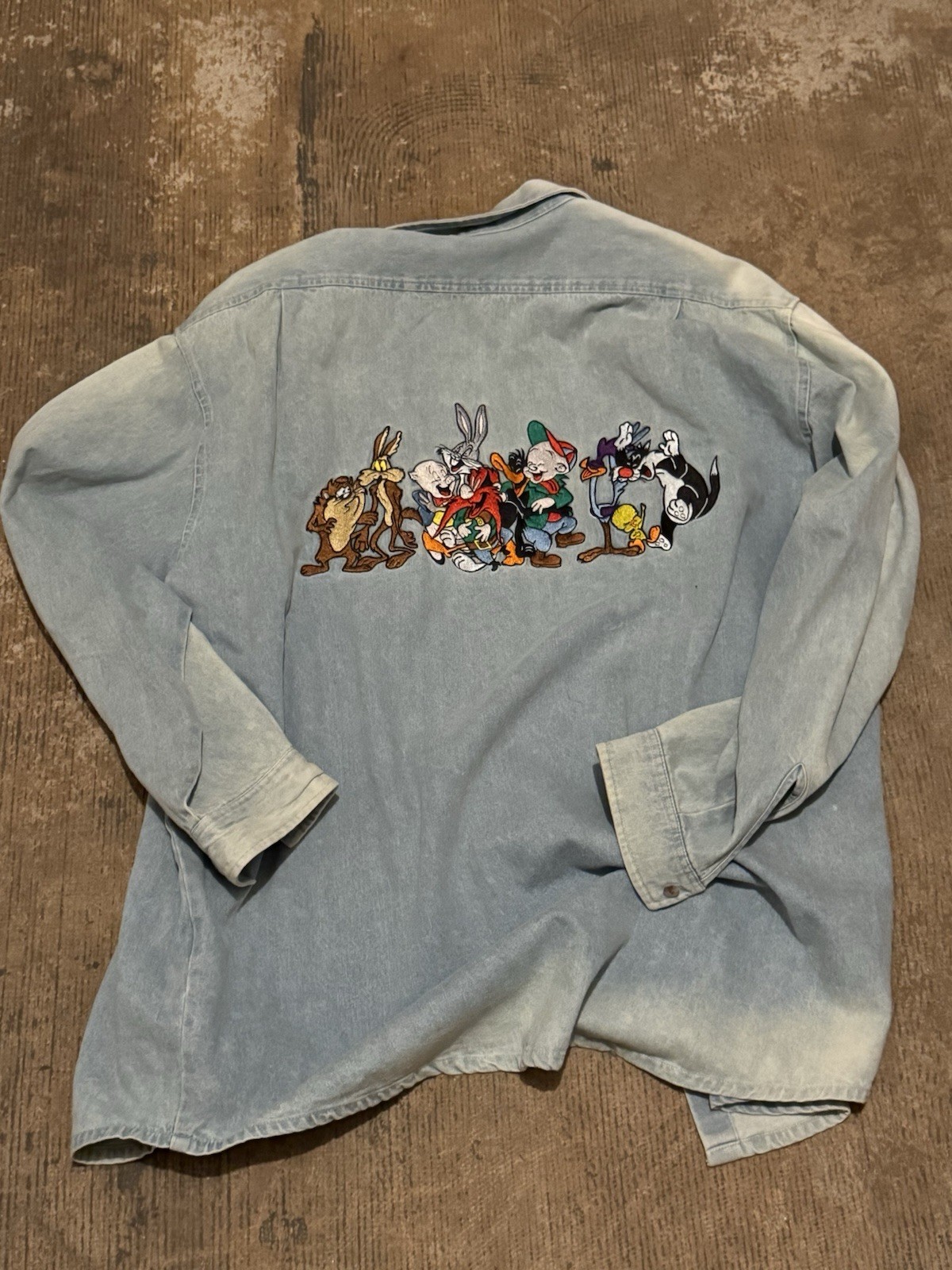 Vintage Looney Tunes Acme Clothing Denim Button Up Shirt Mens L/XL Embroidered