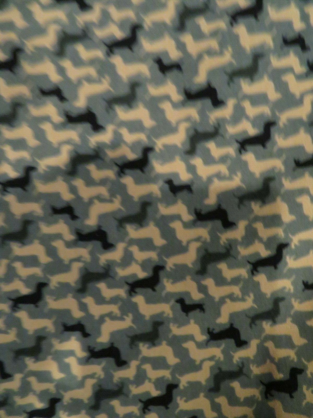 Men’s Dachshund Olive Camo Button Down Shirt Top Geometrix S~M~L~XL NWT