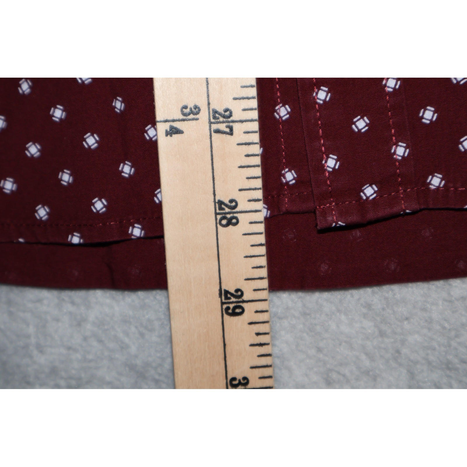 Express Button Down Dress Shirt Mens Medium Burgundy Geometric Print Cotton
