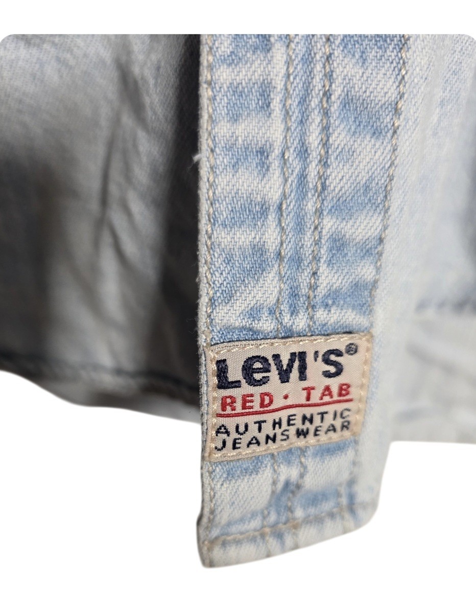 Vintage Levis Denim Long Sleeve Shirt. Red Tab Size Small