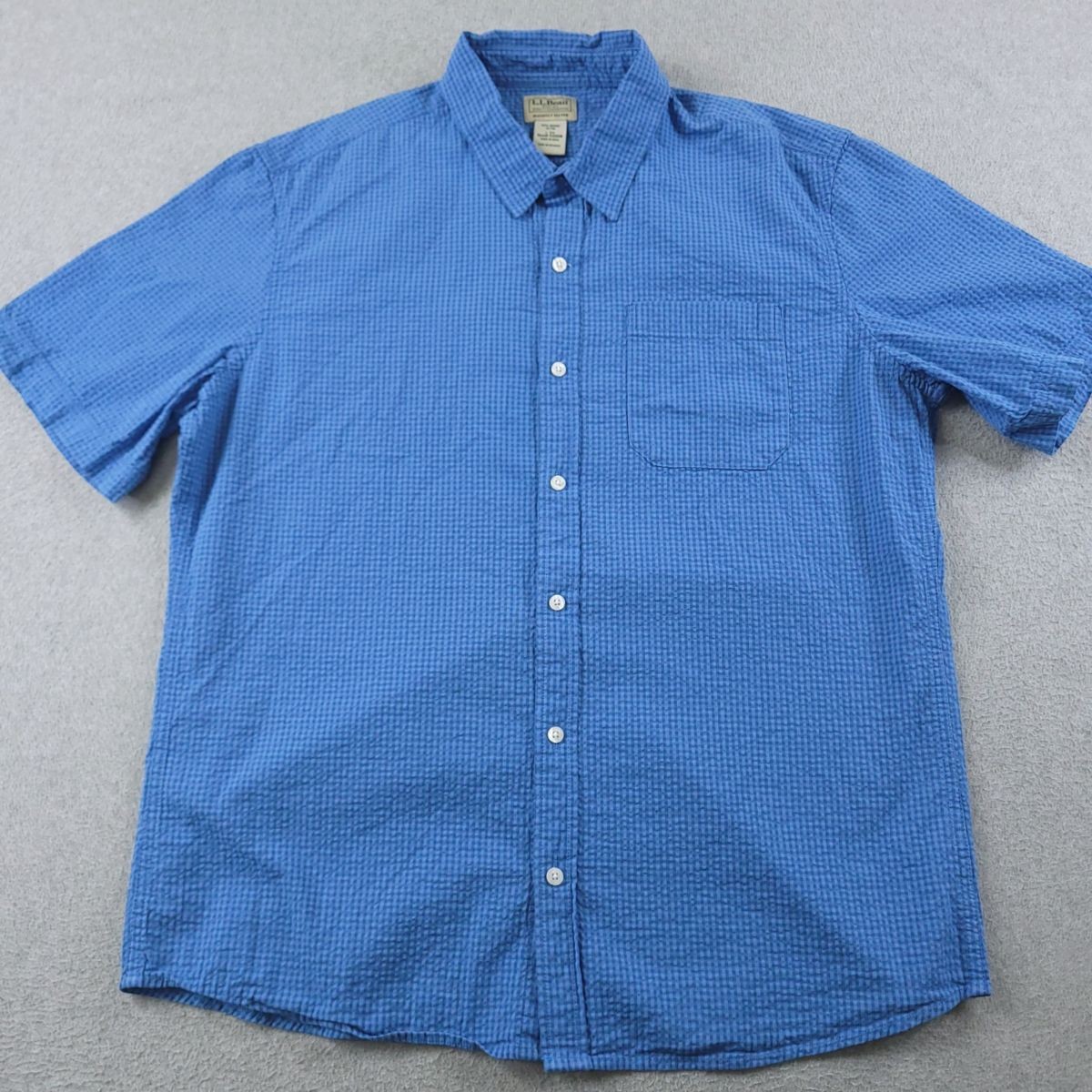 LL Bean Shirt Mens Large Blue Gingham Seersucker Short Sleeve Cotton textured