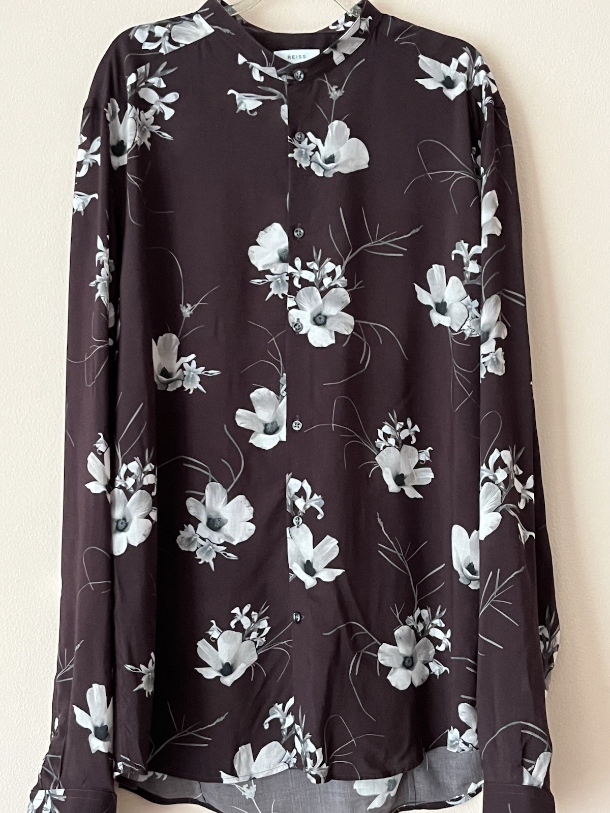 Men’s shirt Reiss dark burgundy color Hawaiian style, size XL flowers