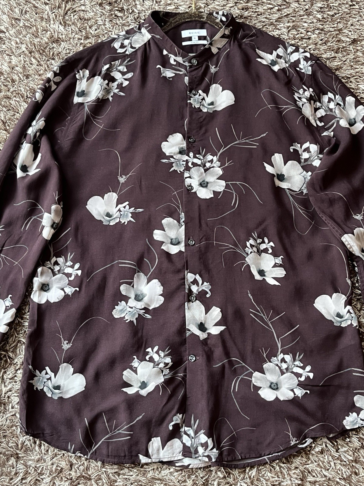 Men’s shirt Reiss dark burgundy color Hawaiian style, size XL flowers