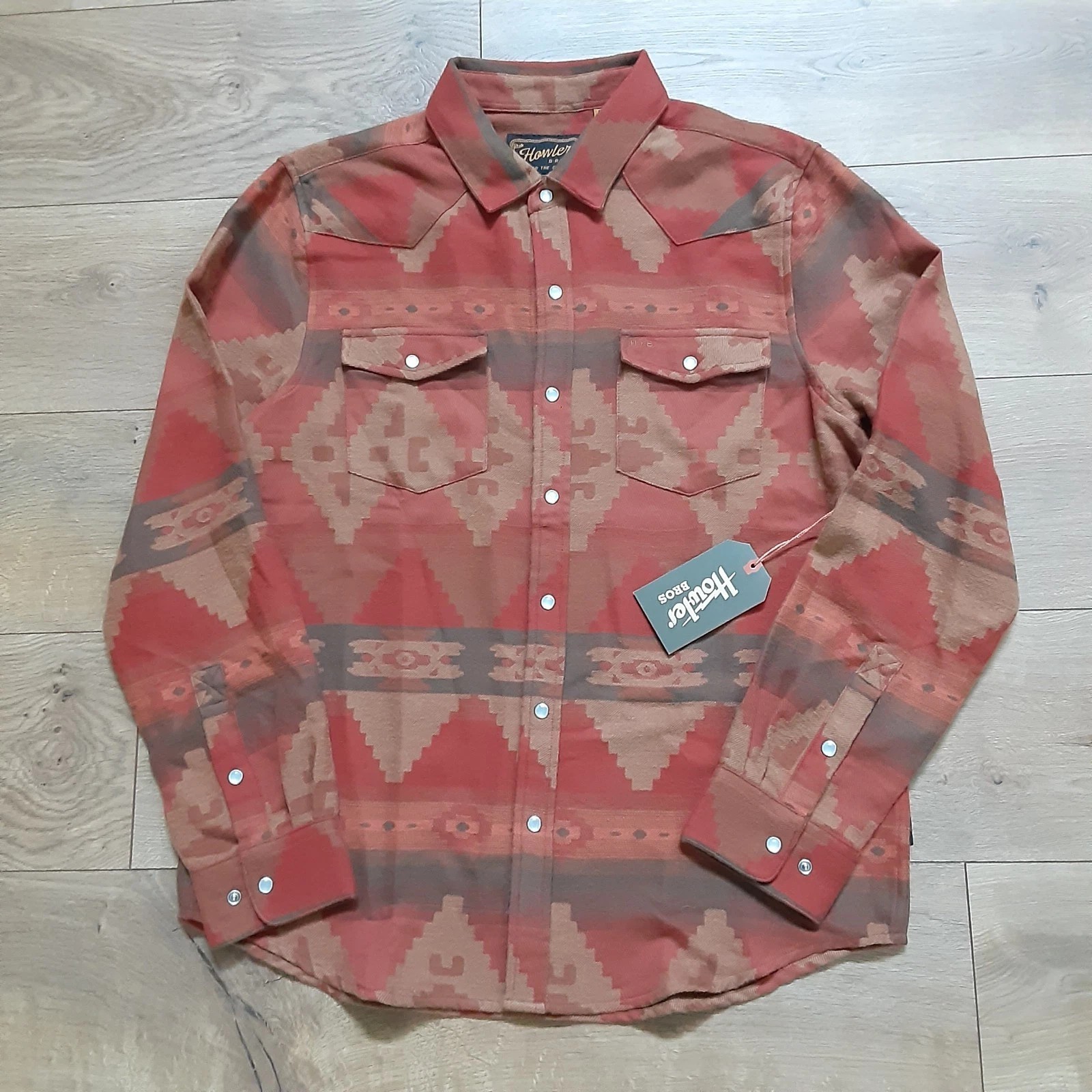 Howler Brother’s Mens Medium Sheridan Flannel Shirt Pearl Buttons Tribal New