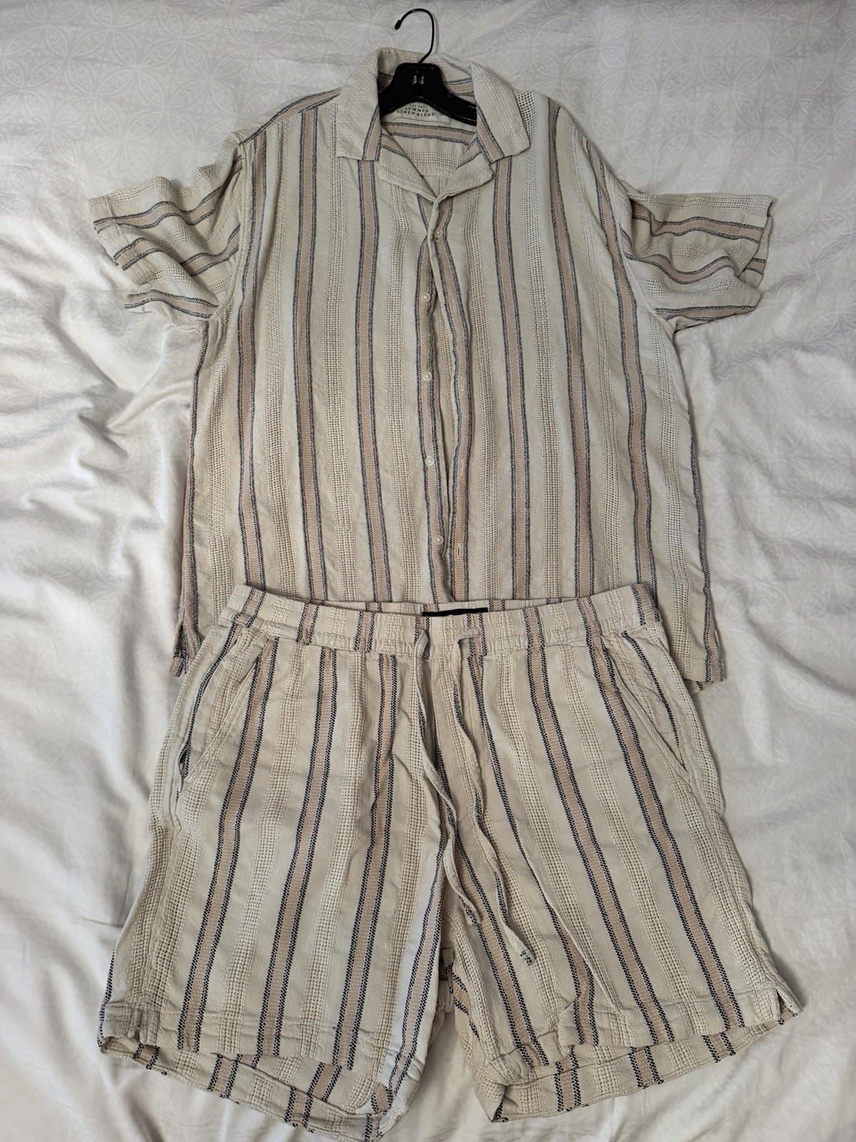 Abercrombie Men Linen Set