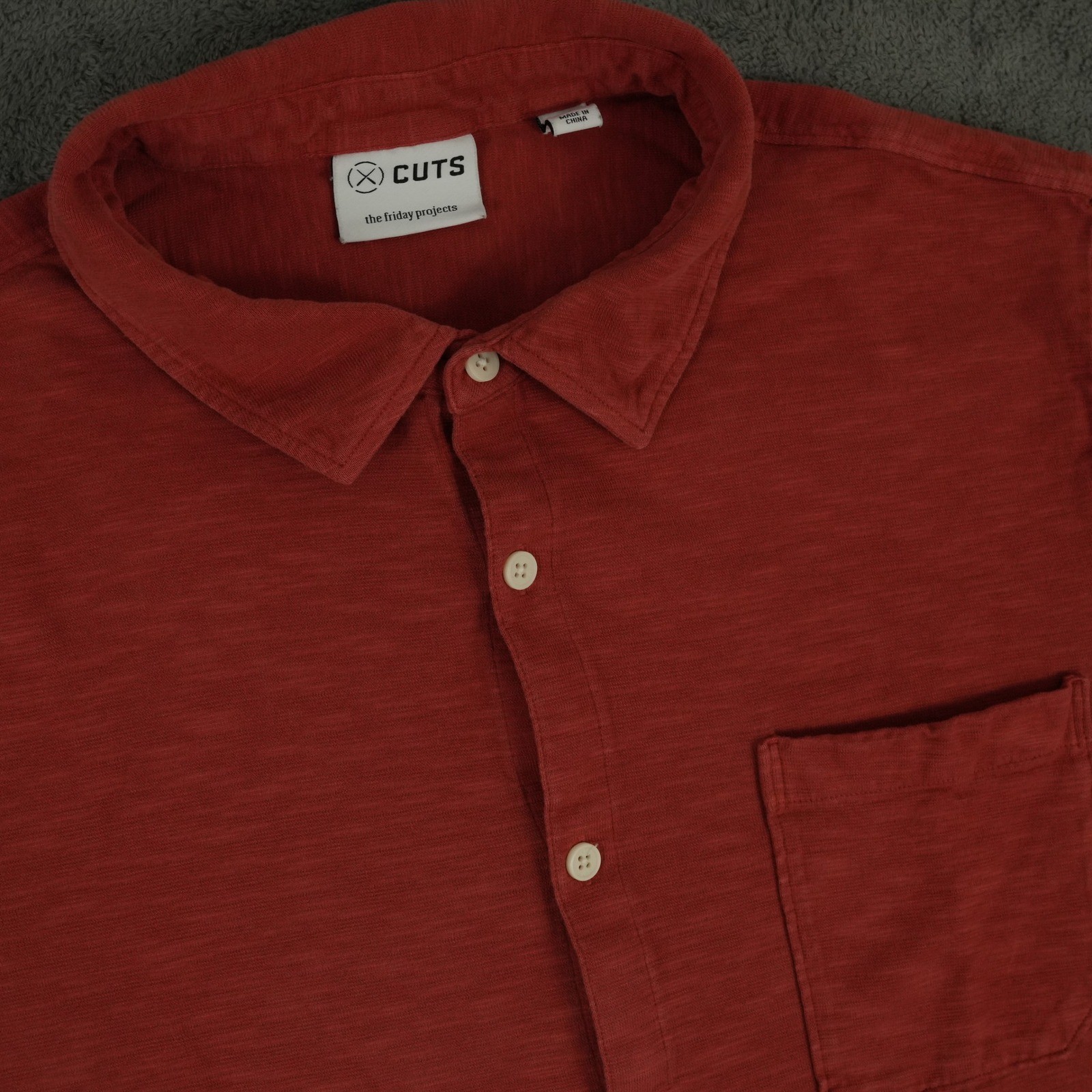 CUTS Clothing Button Up Shirt Mens Large Red Short Sleeve Slub Cotton Minimalist