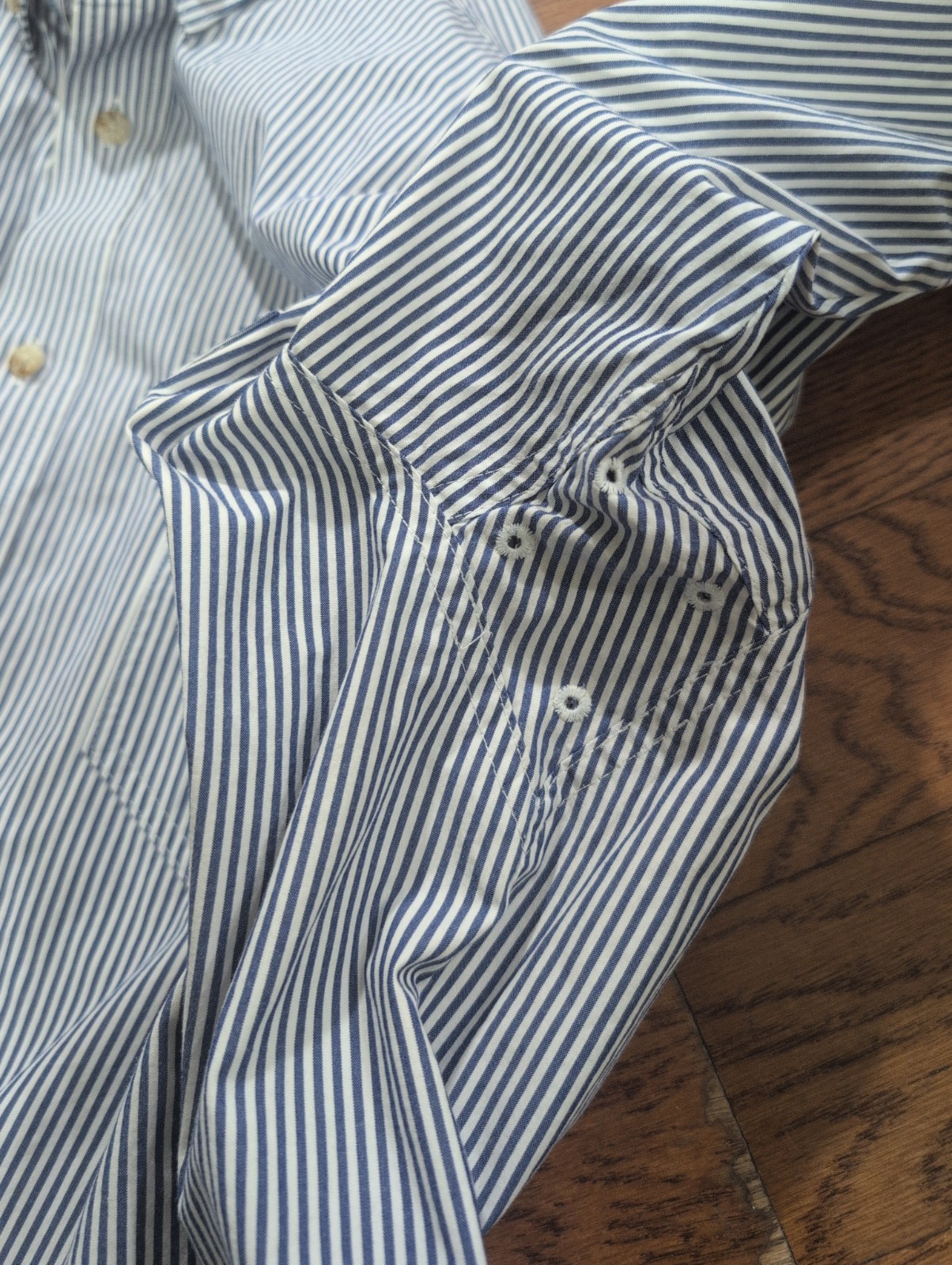 Ariat Pro Series Long Sleeve Button Down Shirt Blue/ White Stripes Men’s Size XL