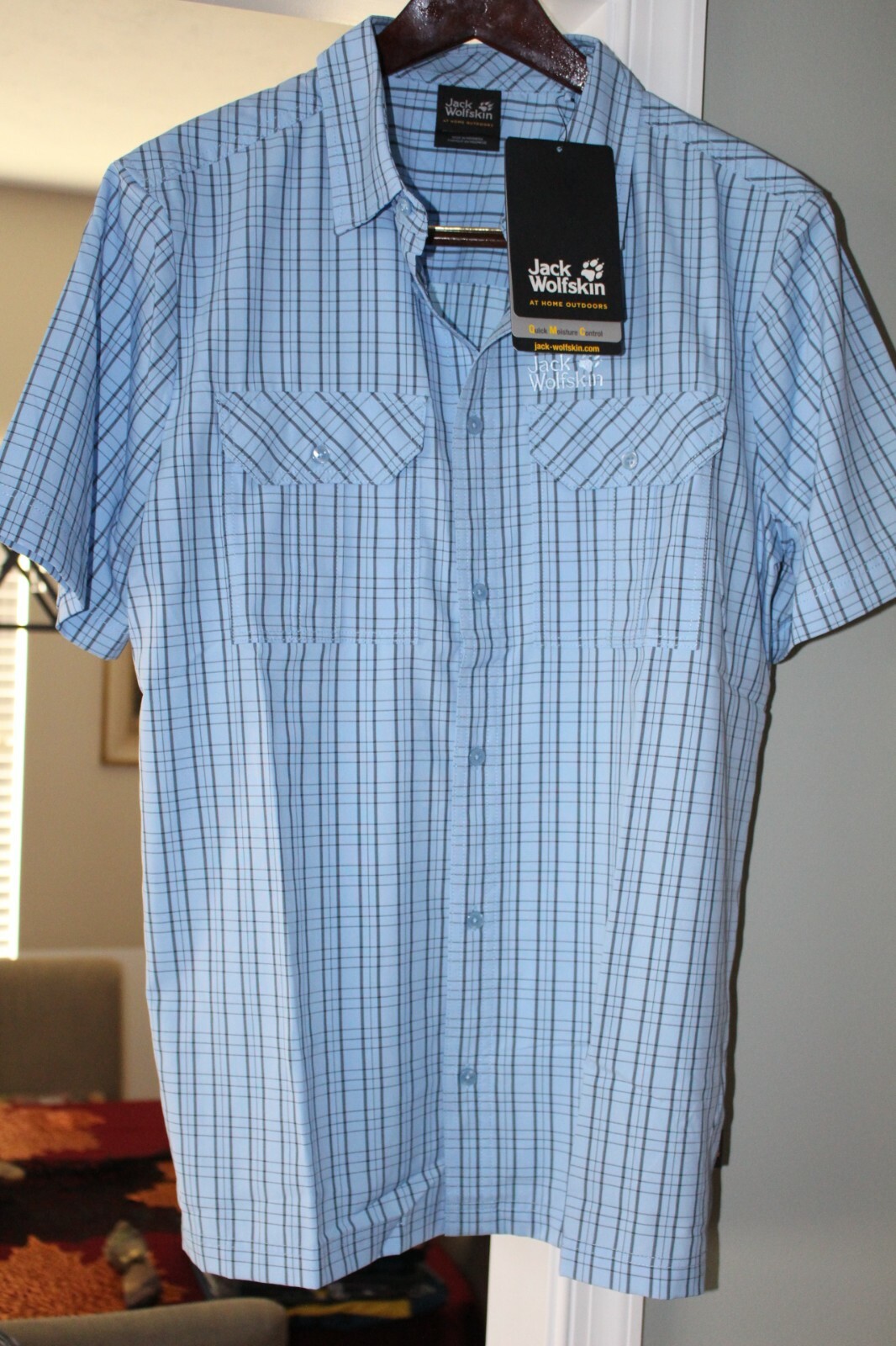 NWT Jack Wolfskin Short Sleeve Thompson Cool Water Checks Shirt Small US SELLER