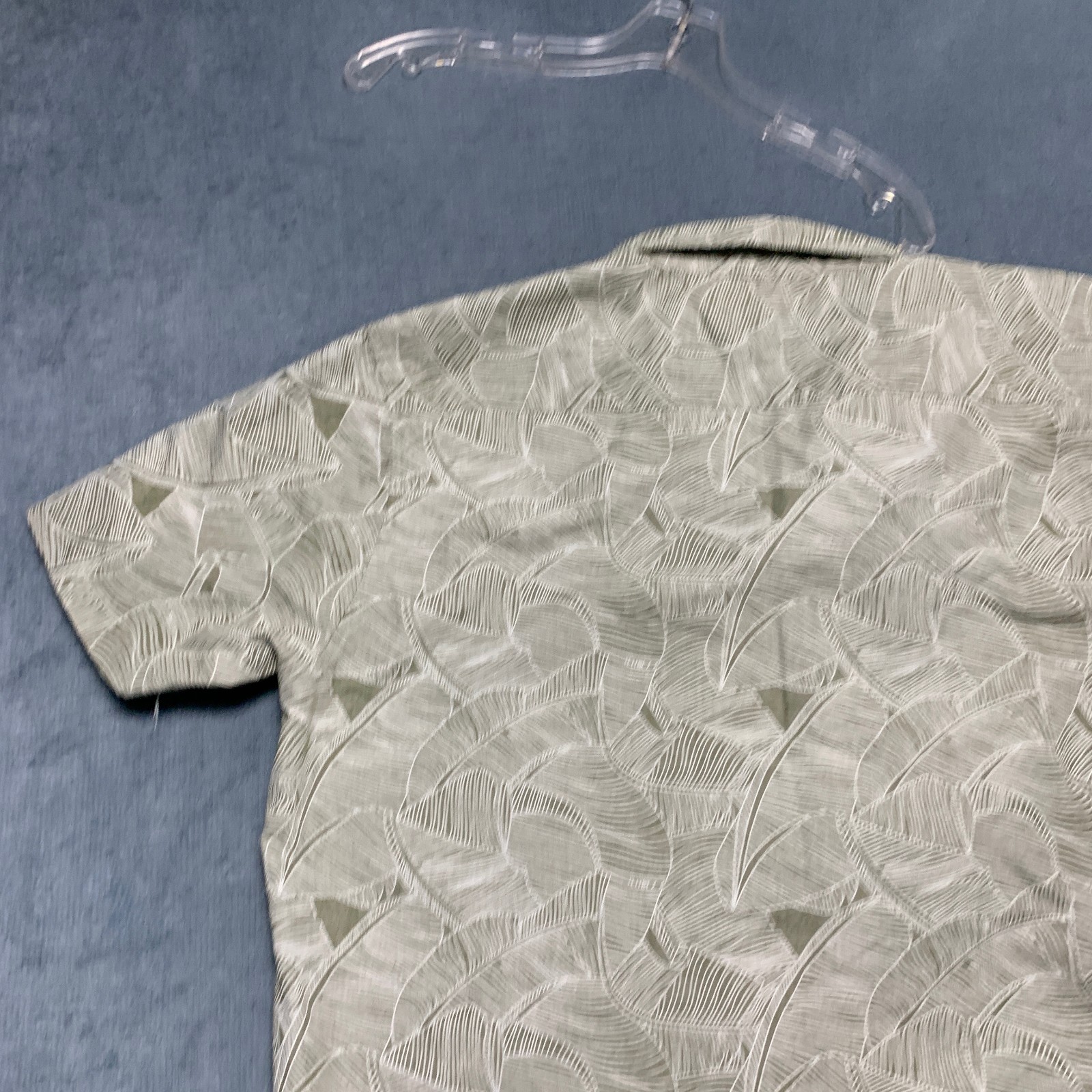 Molokai Surf Co. Hawaiian Shirt Mens XL Green Leaf Print Beach Vacation Travel
