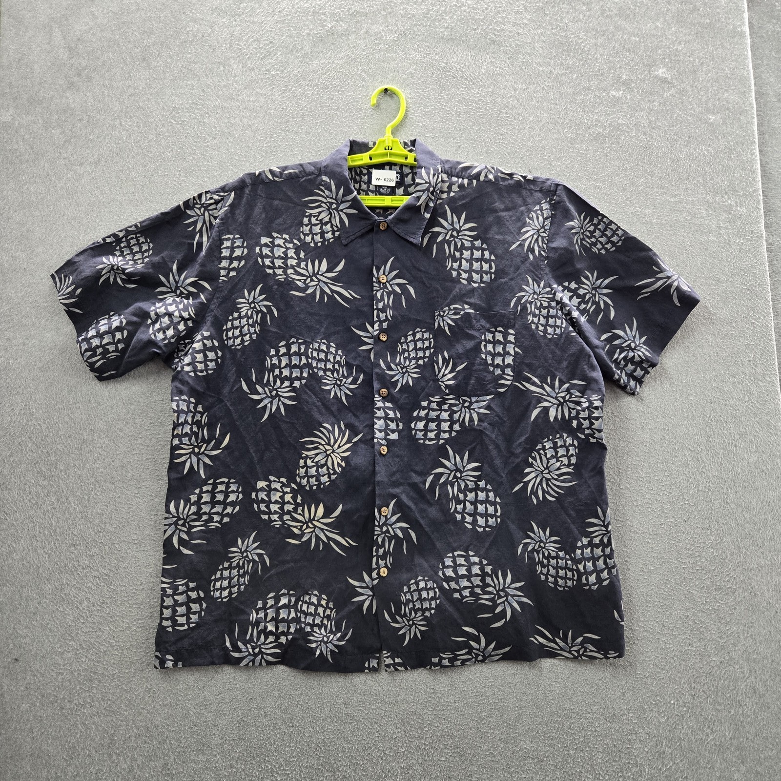 Lands’ End Men Button Up Shirt XXL 18-18 1/2 REGULAR Navy Linen Rayon Hawaiian