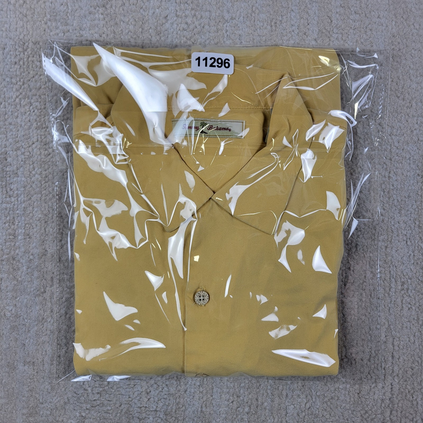 Tommy Bahama Silk Shirt Mens L Yellow Embroidered Back Bar None Cocktails Drinks