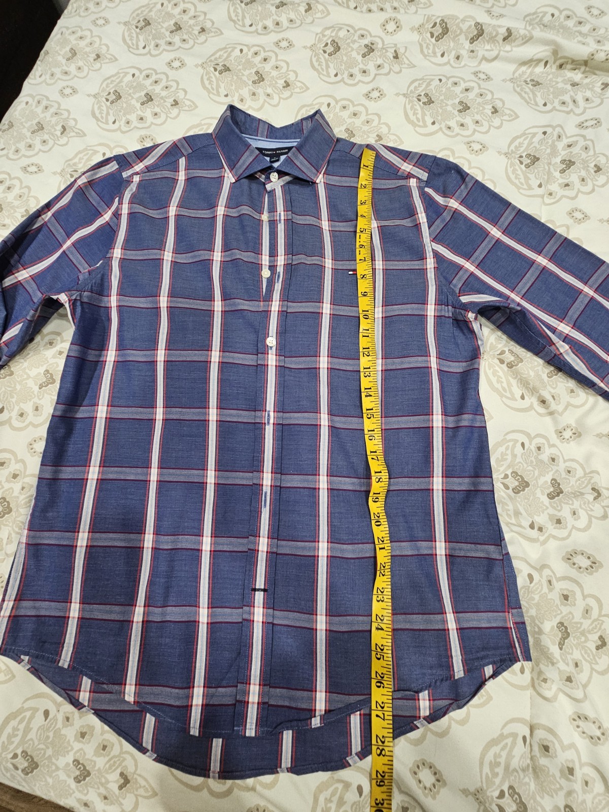 Tommy Hilfiger Men’s Blue/Red/White Plaid Long Sleeve Point Collar Cotton M