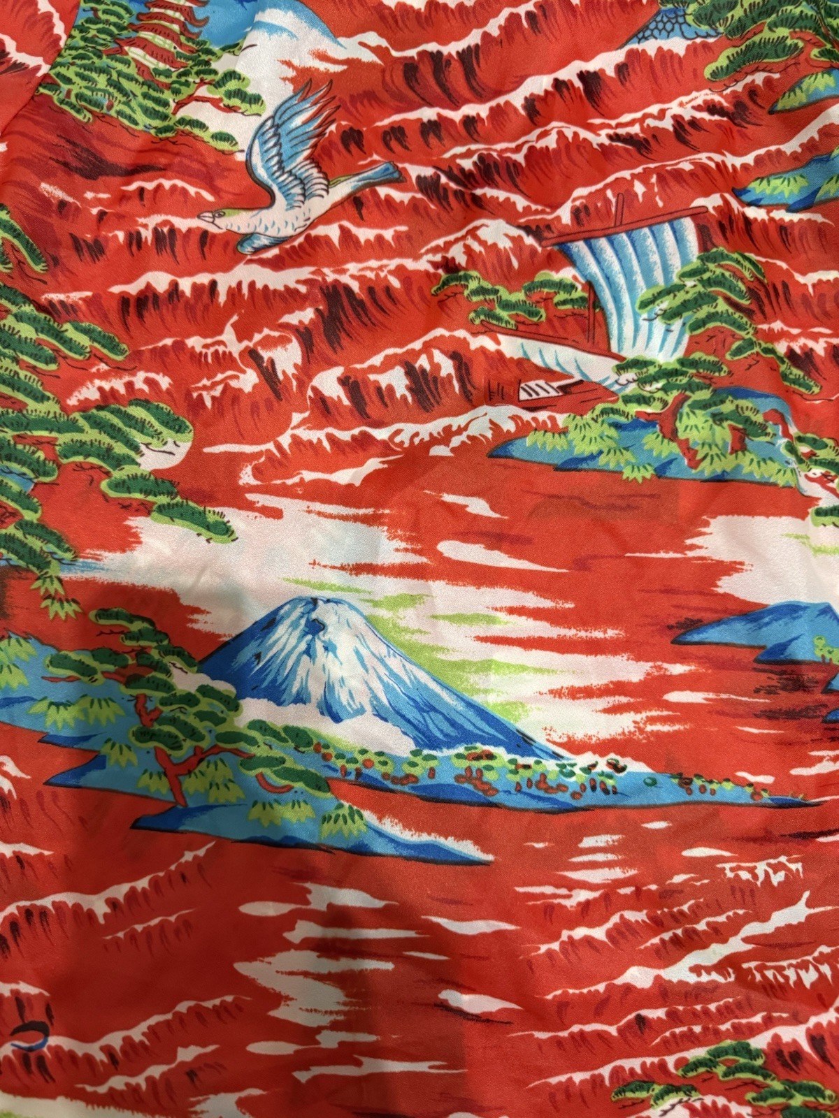 Sz Med VGT 70’s Broadway University Shop Hawaiian Aloha Shirt Asian Design Red