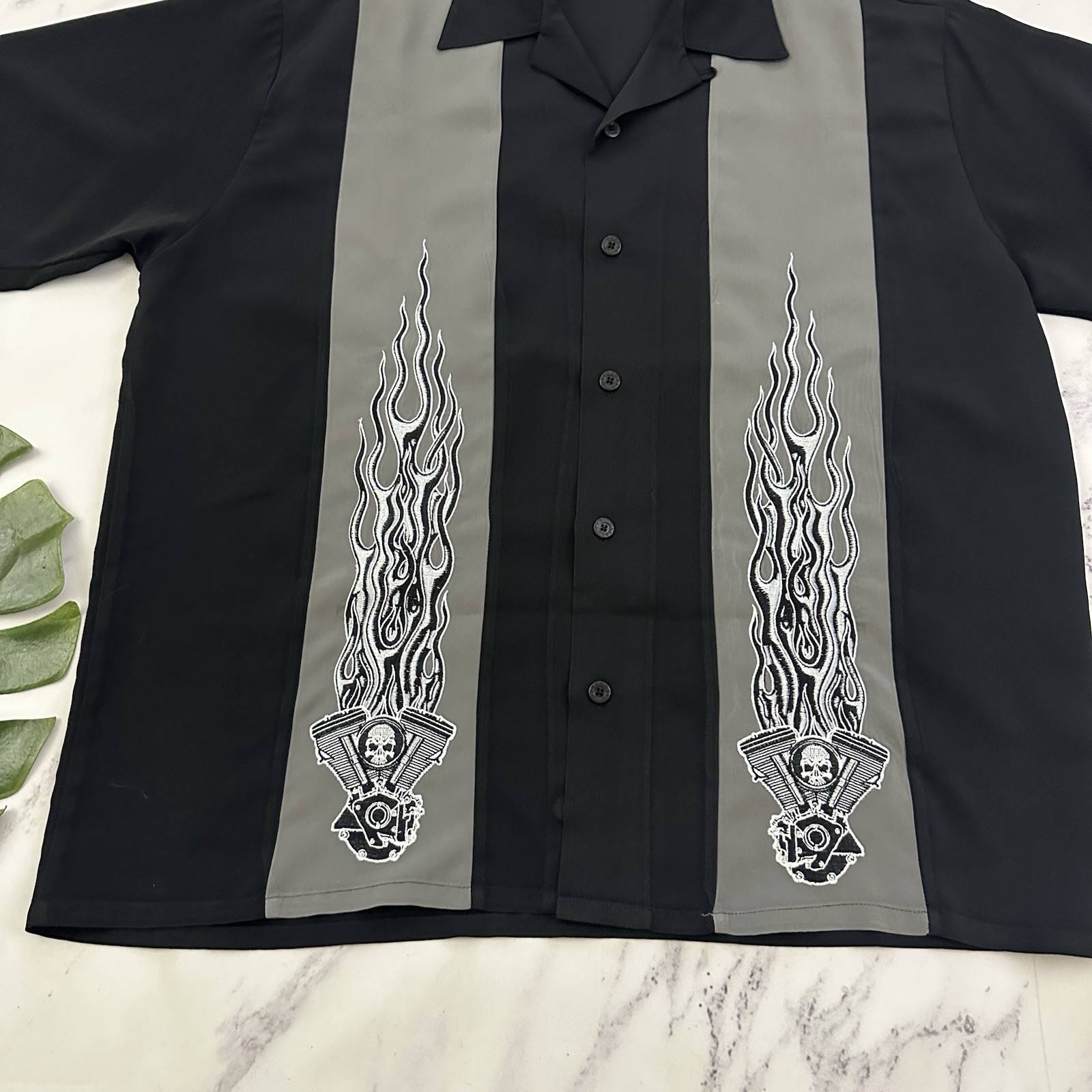Dragonfly Roadhouse Mens Button Up Shirt Size L Black Gray Embroidered Flames