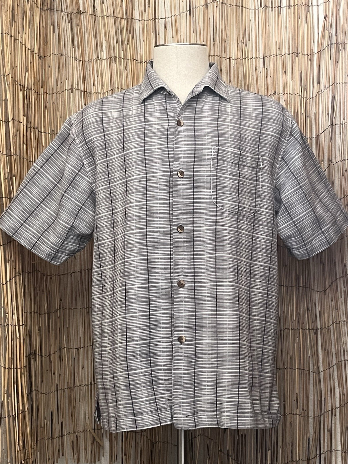 Tommy Bahama Mens SS Button Up Camp Shirt-Large-Original Fit-Silk Cotton Blend