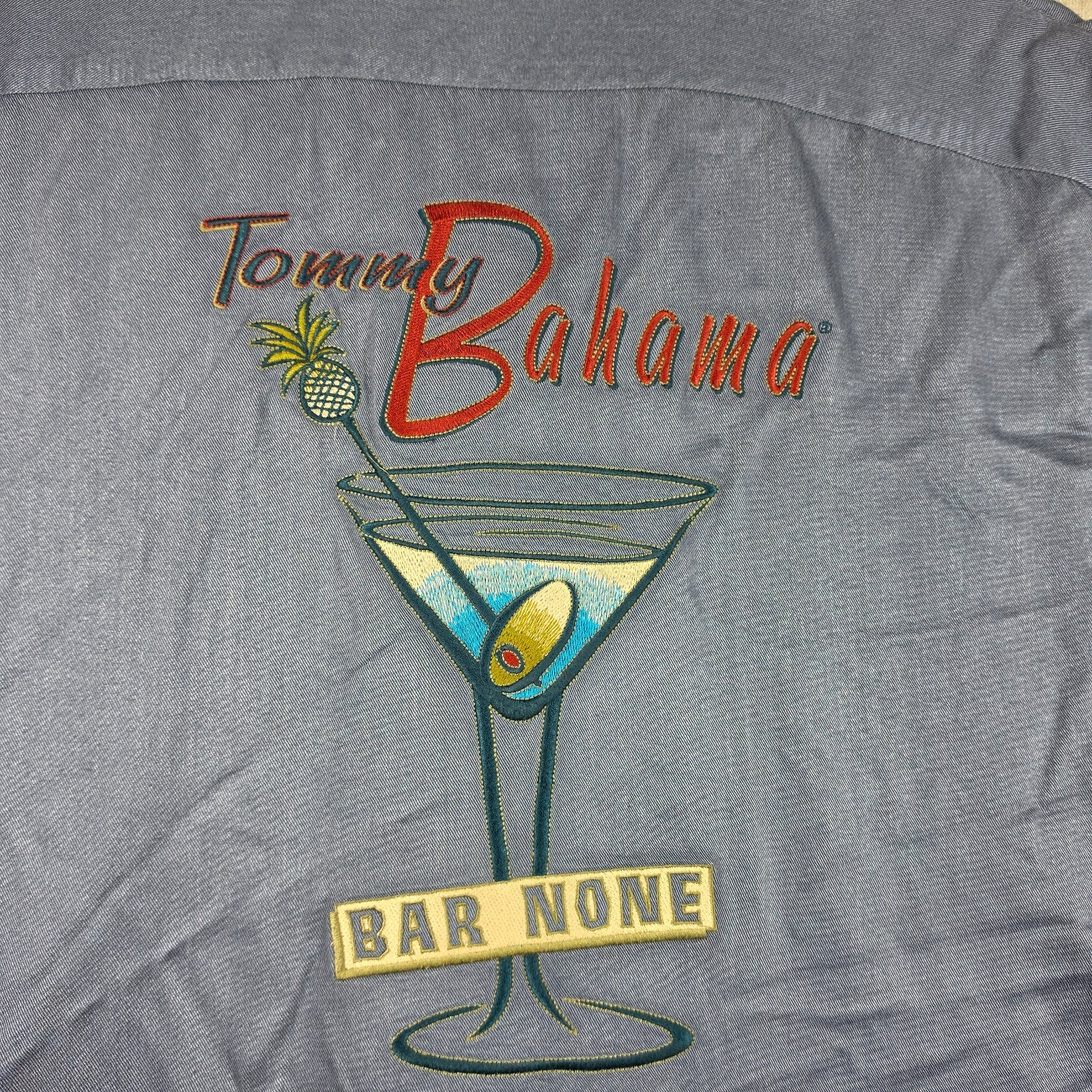 Tommy Bahama Bar None Men’s Blue Silk Feel Camp Shirt Large Martini Embroidered