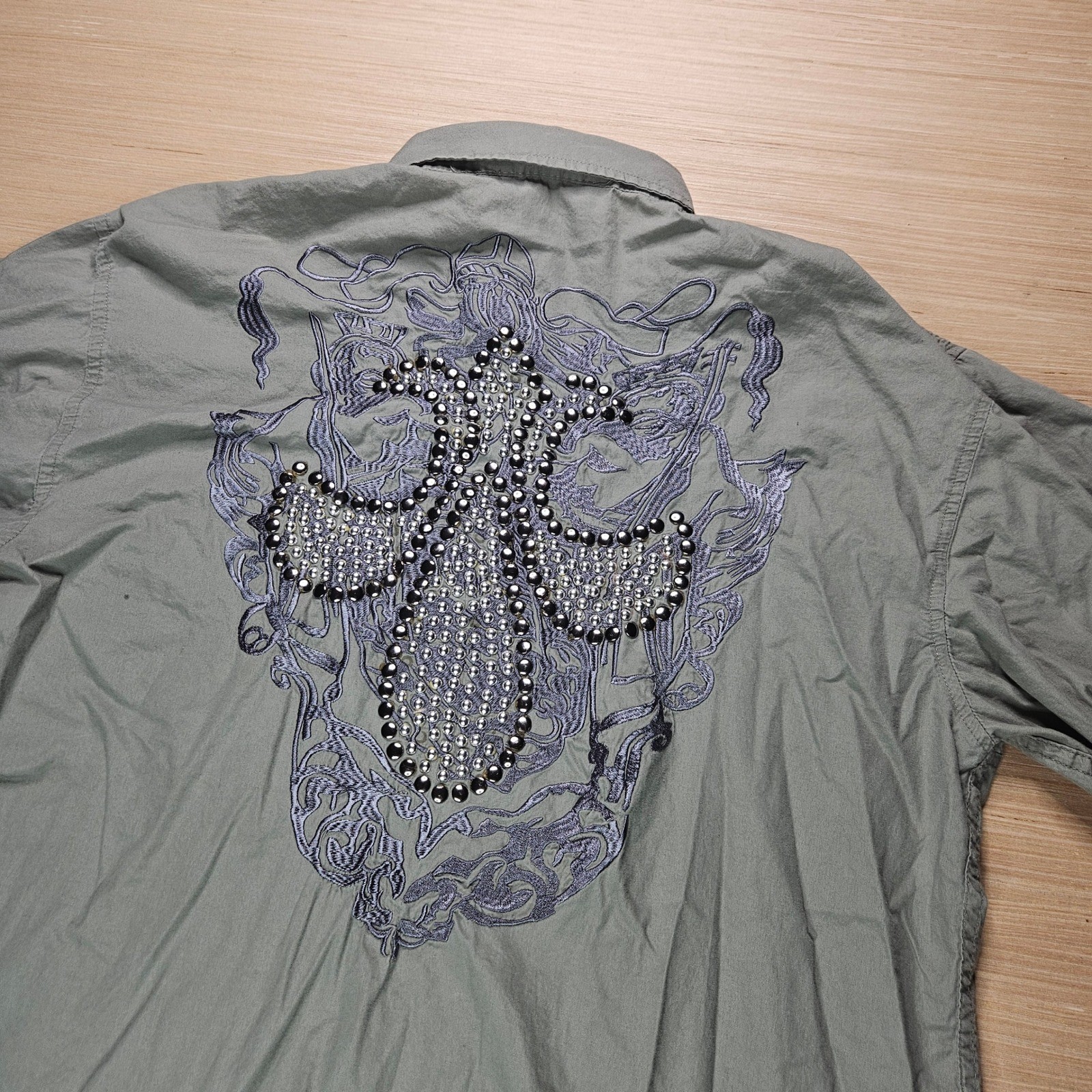 Embroidered Cross Button Down Shirt Mens XL Green Studded Y2K Biker Do Denim