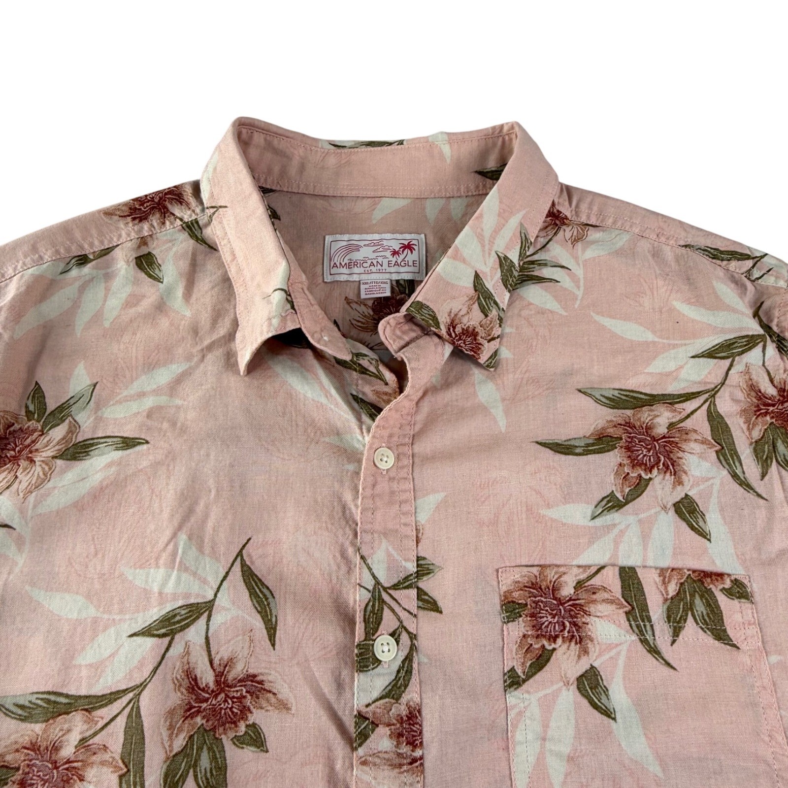American Eagle Floral Camp Shirt Mens XXL Pink Hawaiian Beach Casual Tropical