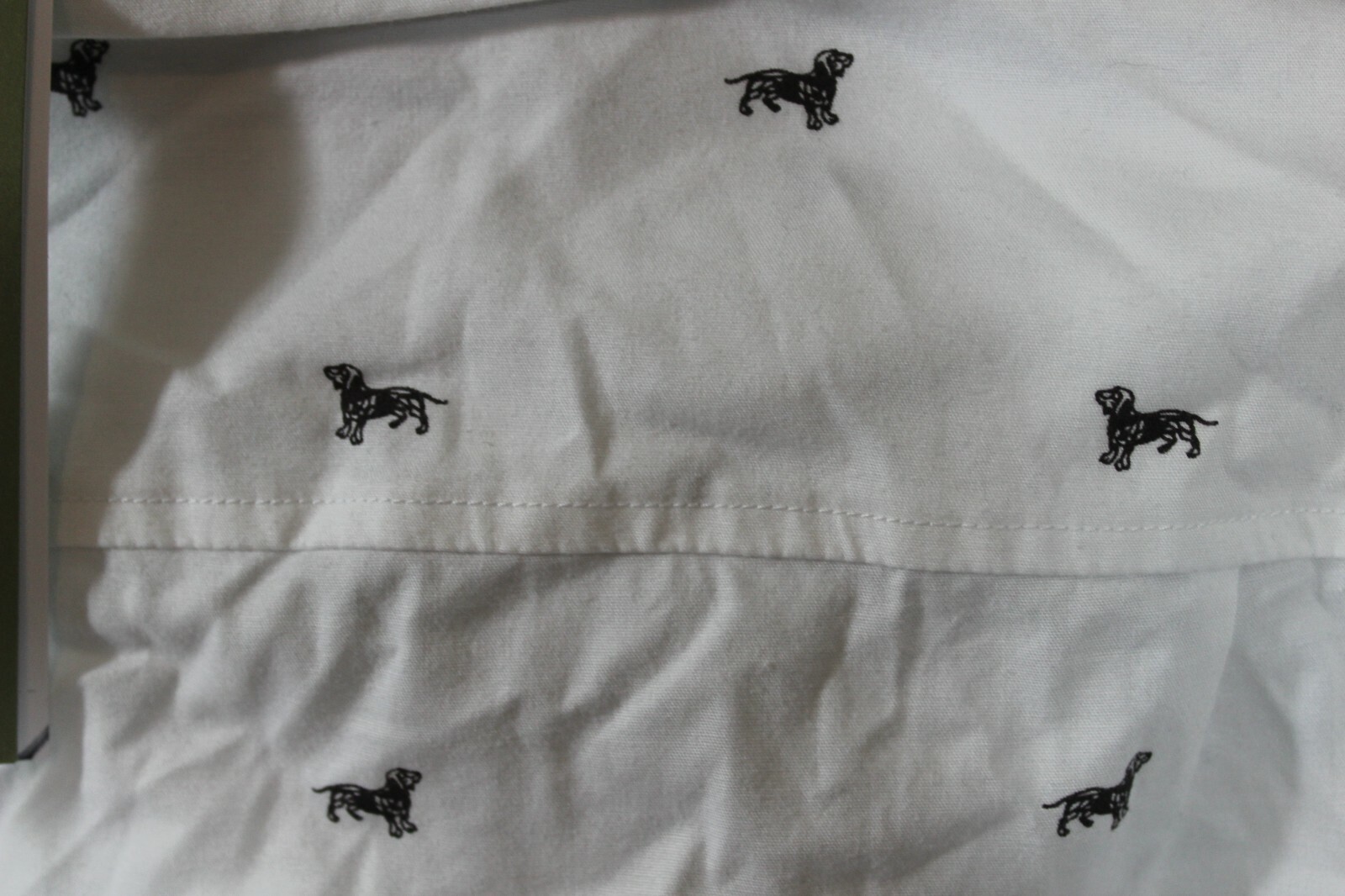 Goodfellow Poplin Button Down Long Sleeve Shirt White Dog Print S,M,L,XL (B164)