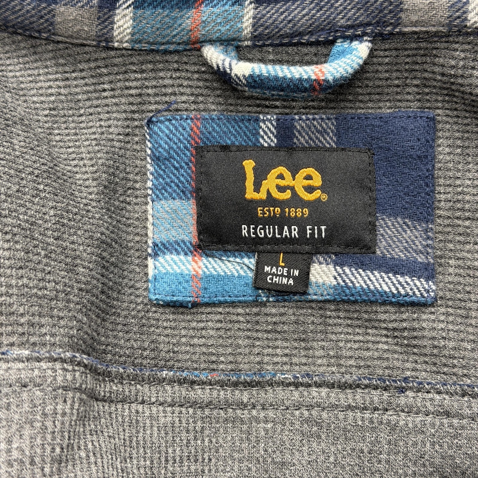 Lee Shirt Mens L Blue Plaid Flannel Button Up Long Sleeve Lined Pockets