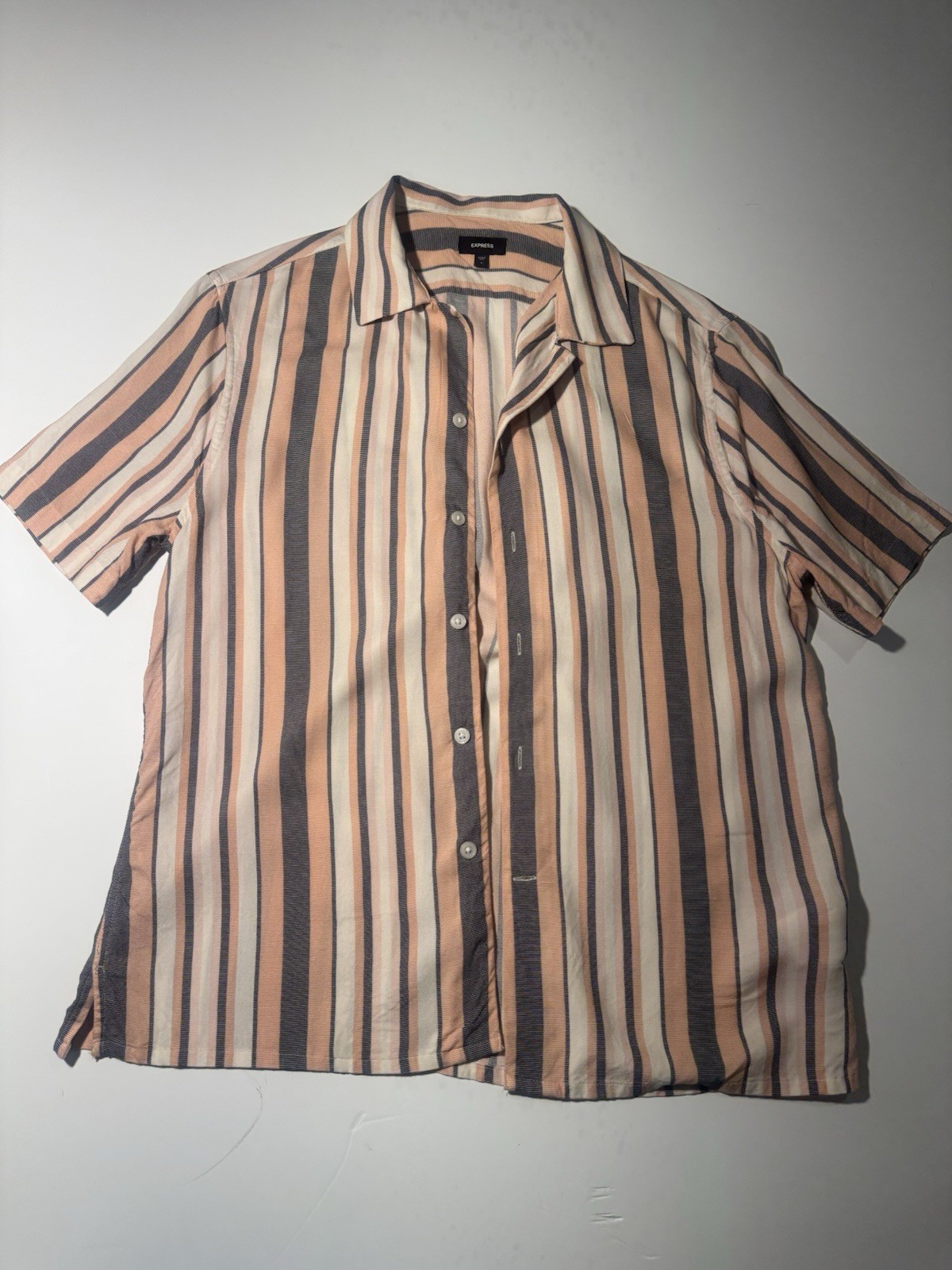Express Men’s Linen & Cotton Short Sleeve Button Up Size M Stripes Camp Collar