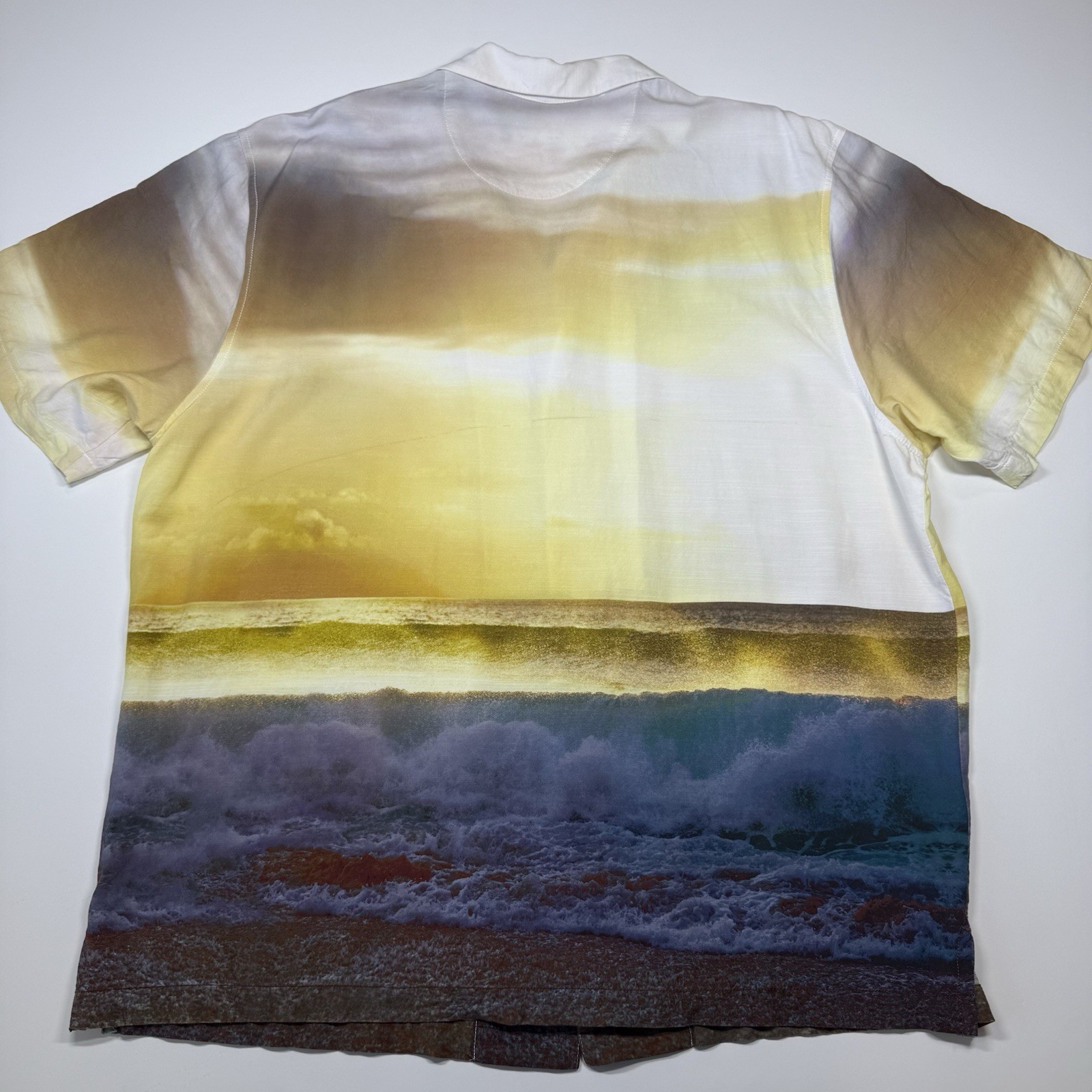 Tommy Bahama Veracruz Cay XL Beach Sunset Ocean Camp Shirt Artist Series 2023
