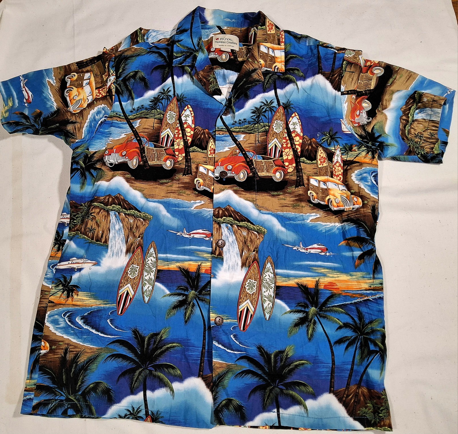 Vtg Mens Royal Hawaiian Creations Shirt SURF CARS Print Coconut Buttons Large L