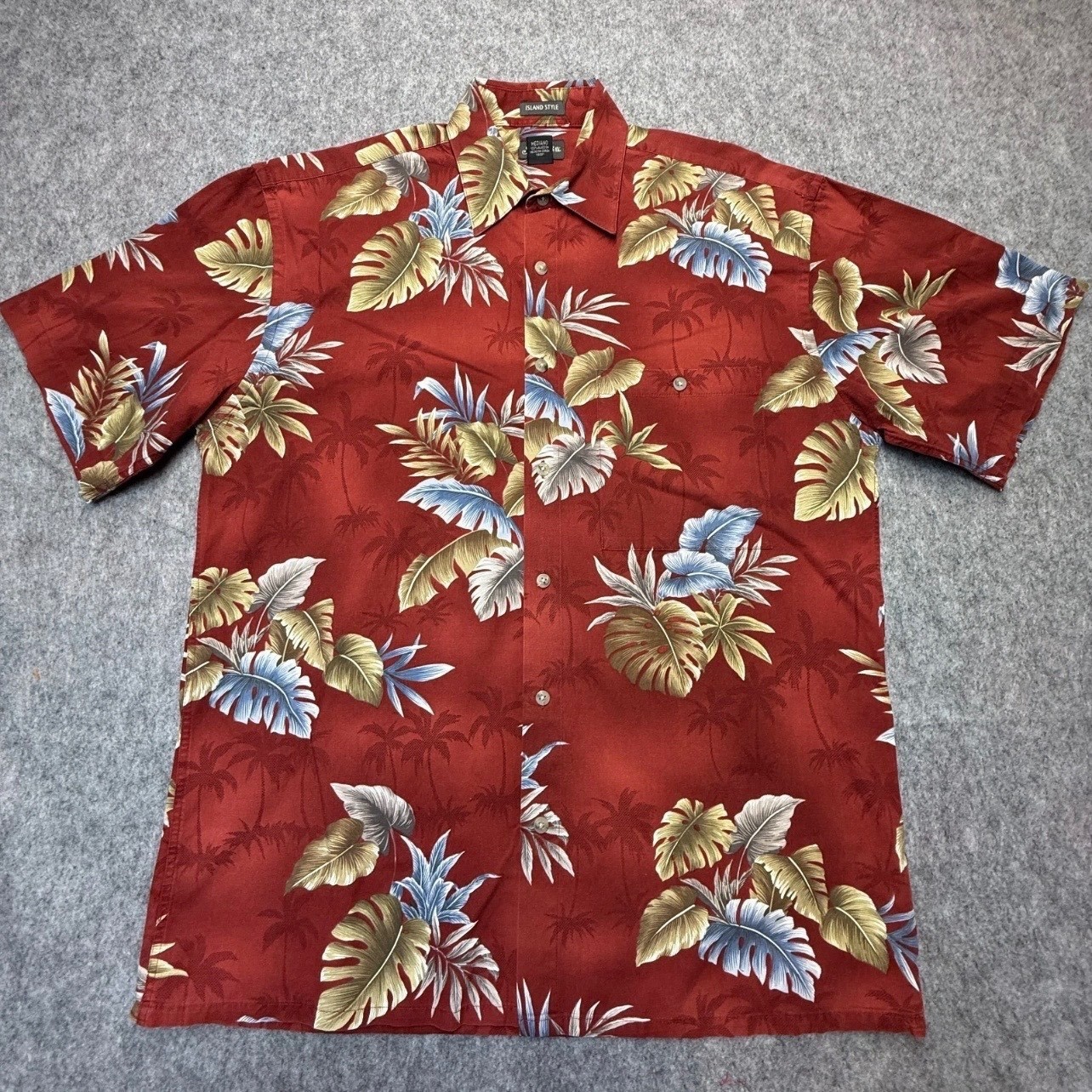 St. John’s Bay Shirt Mens M Tropical Leaf Print Cotton Red Hawaiian Aloha Short