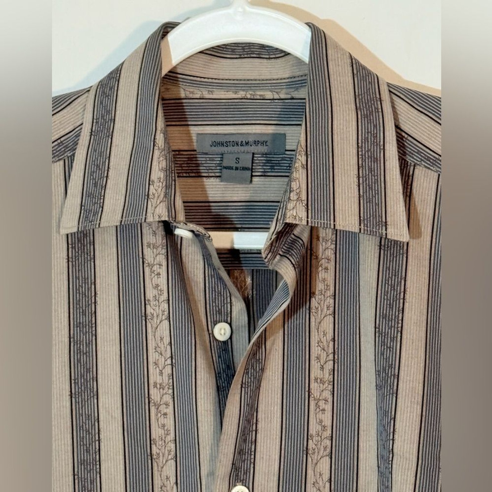 Johnston & Murphy Brown and Gray Striped Casual Men Button Down Shirt Size S