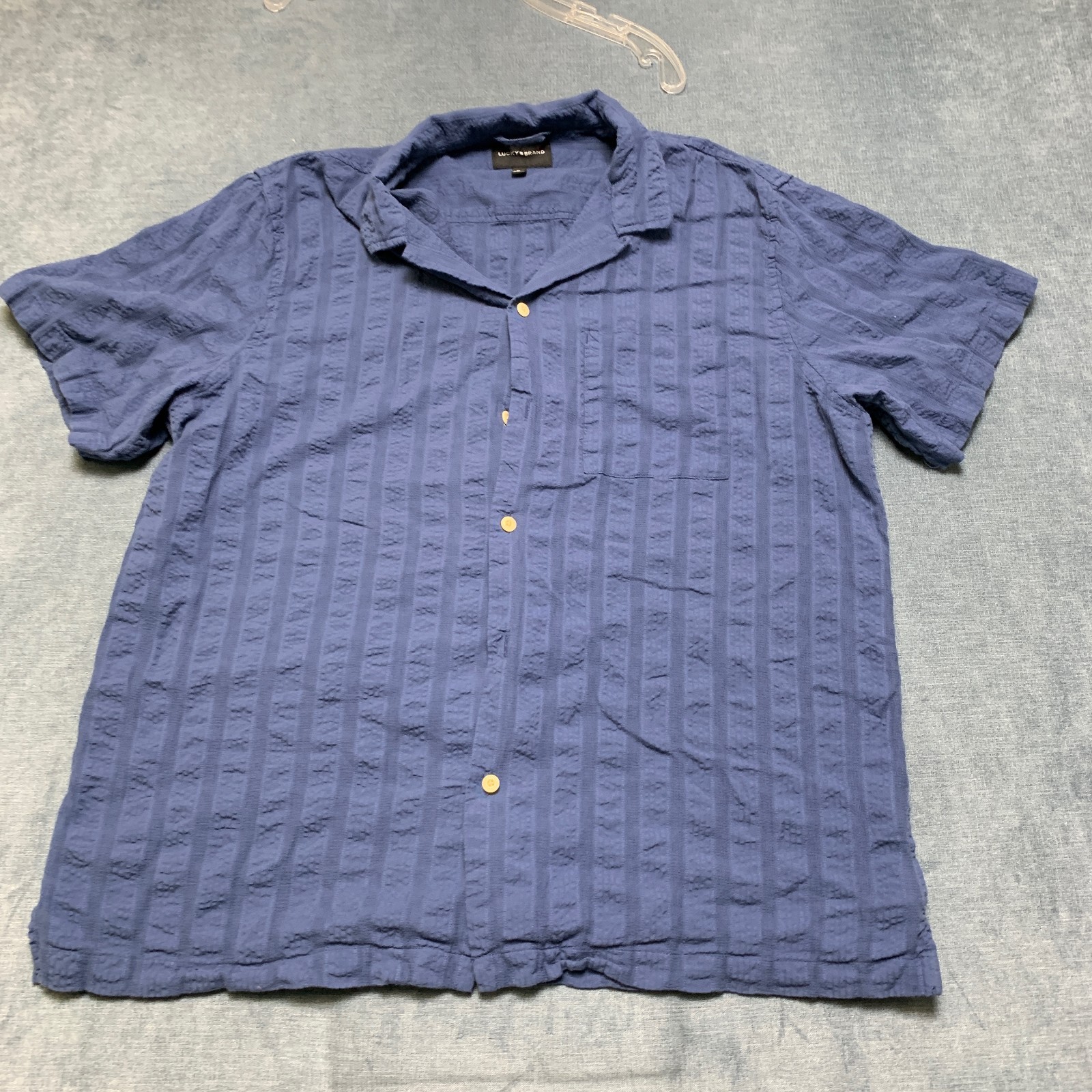 Lucky Brand Shirt Mens XL Blue Striped Seersucker Side Slit Casual Button Up